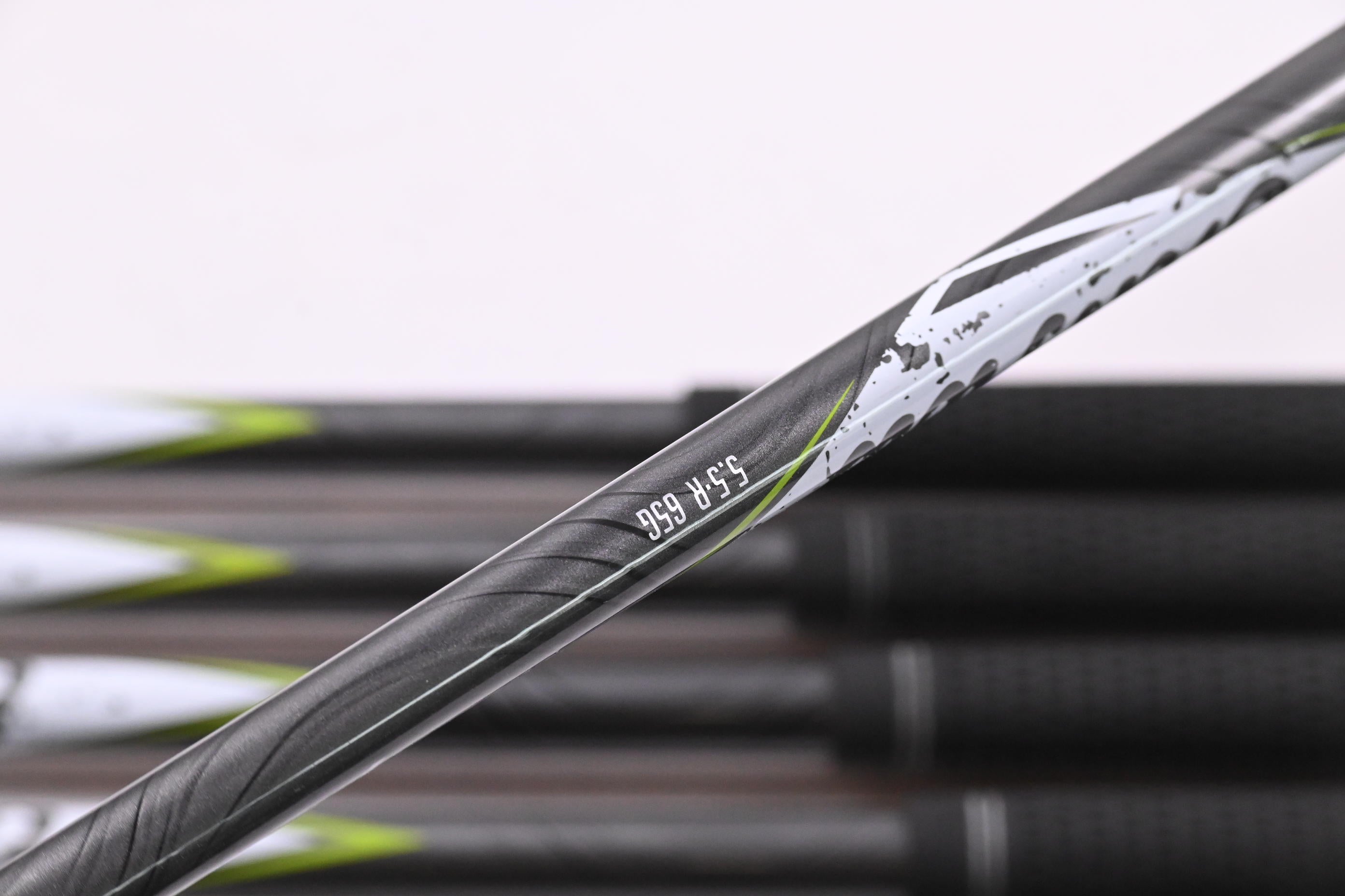 Wilson Launch Pad 2022 Irons / 5-PW / Regular Flex Evenflow 65 Shafts