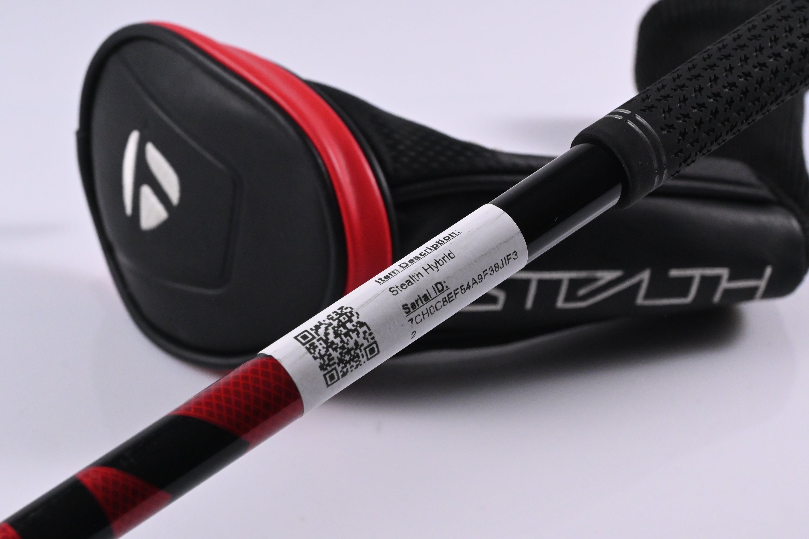 Taylormade Stealth #4 Hybrid / 22 Degree / Regular Flex Fujikura Ventus Red 6