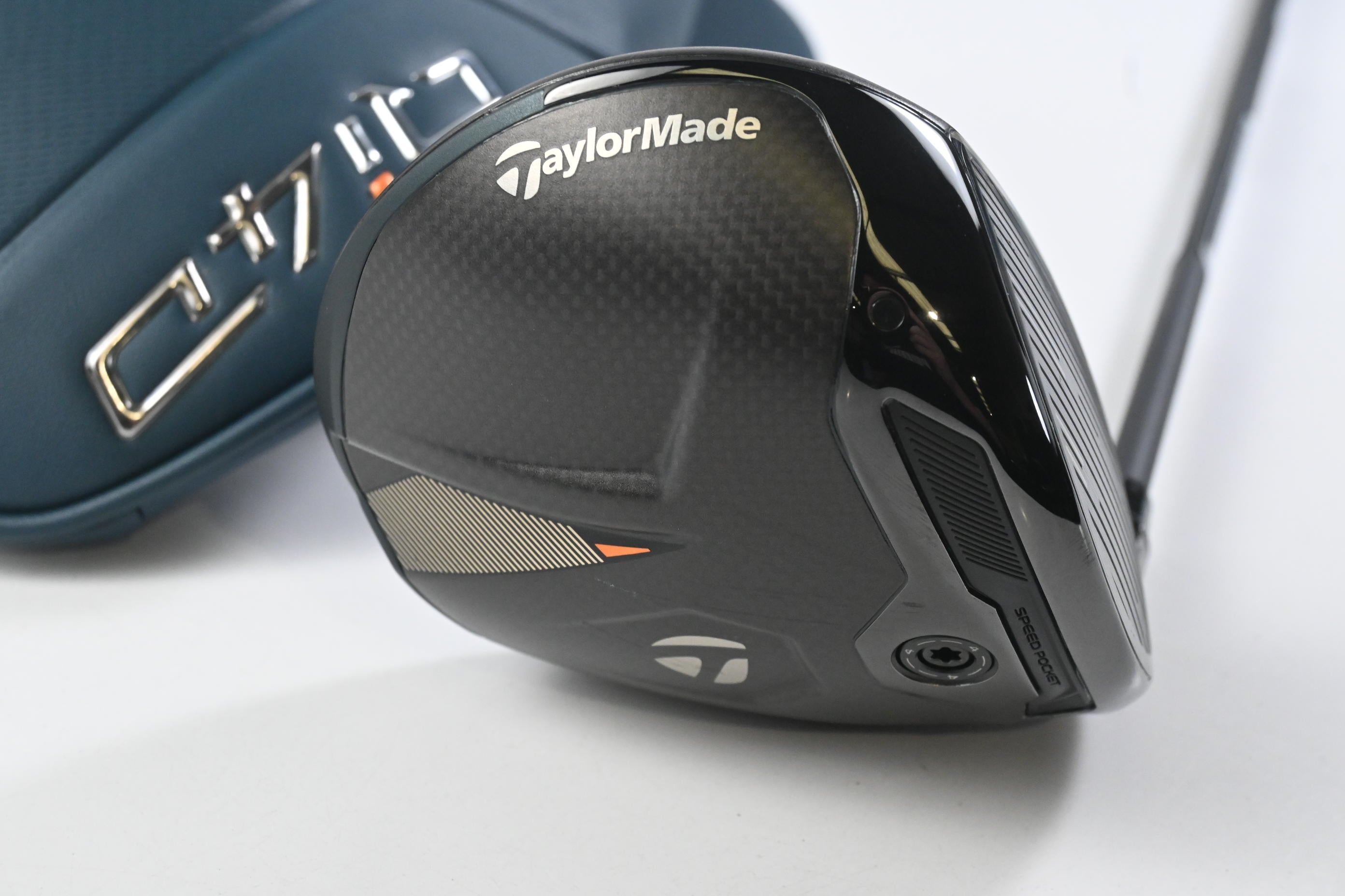 Taylormade Qi4D LS Driver / 9 Degree / Regular Flex Reax Red 50 Shaft