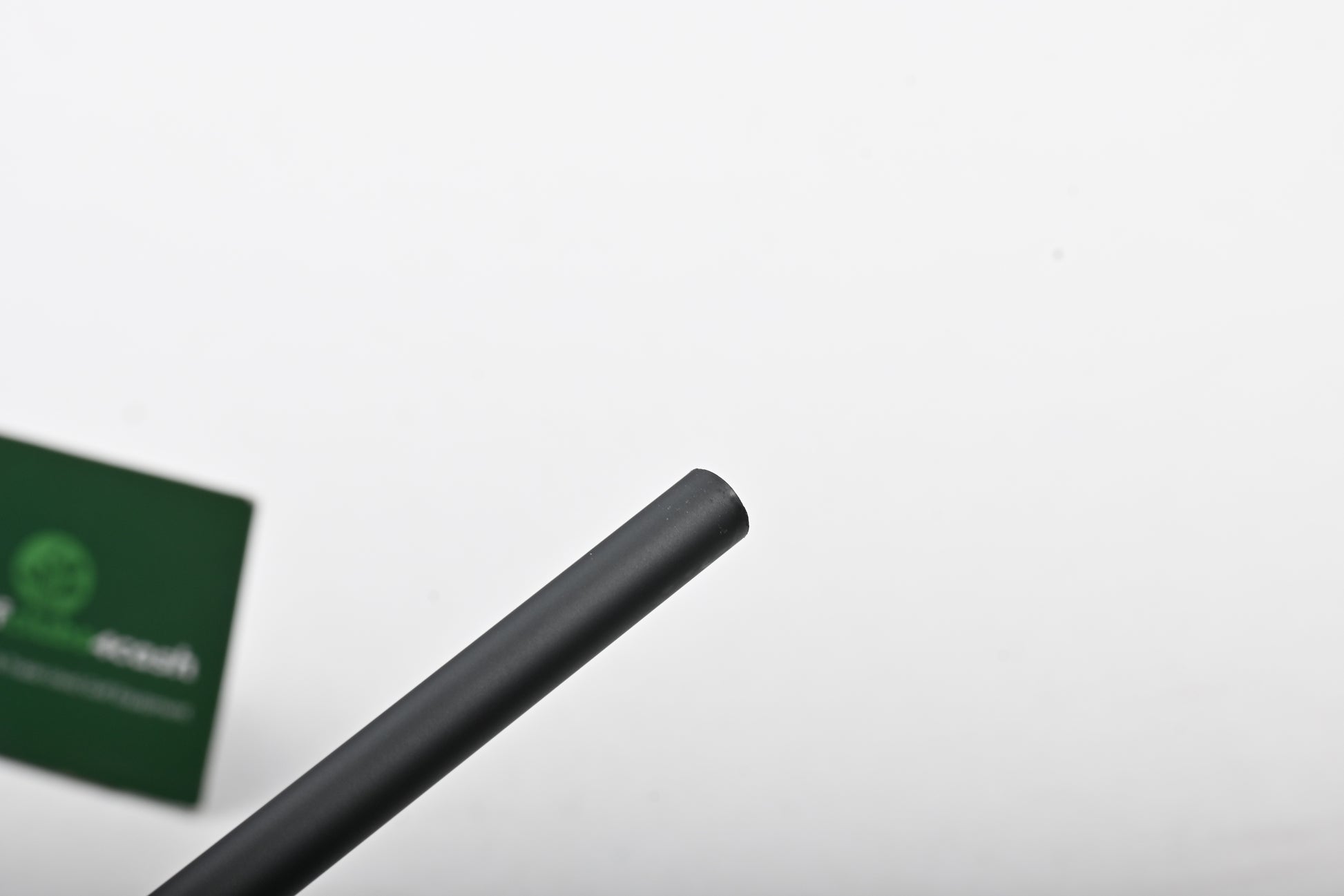 Hzrdus Smoke Black 80 Hybrid Shaft / Regular Flex / .370&quot; Tip / Uncut