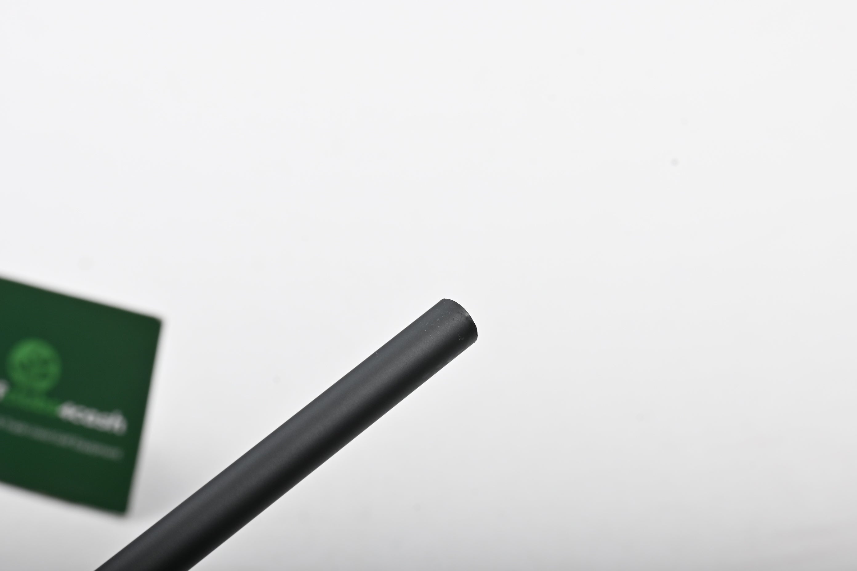 Hzrdus Smoke Black 80 Hybrid Shaft / Regular Flex / .370&quot; Tip / Uncut