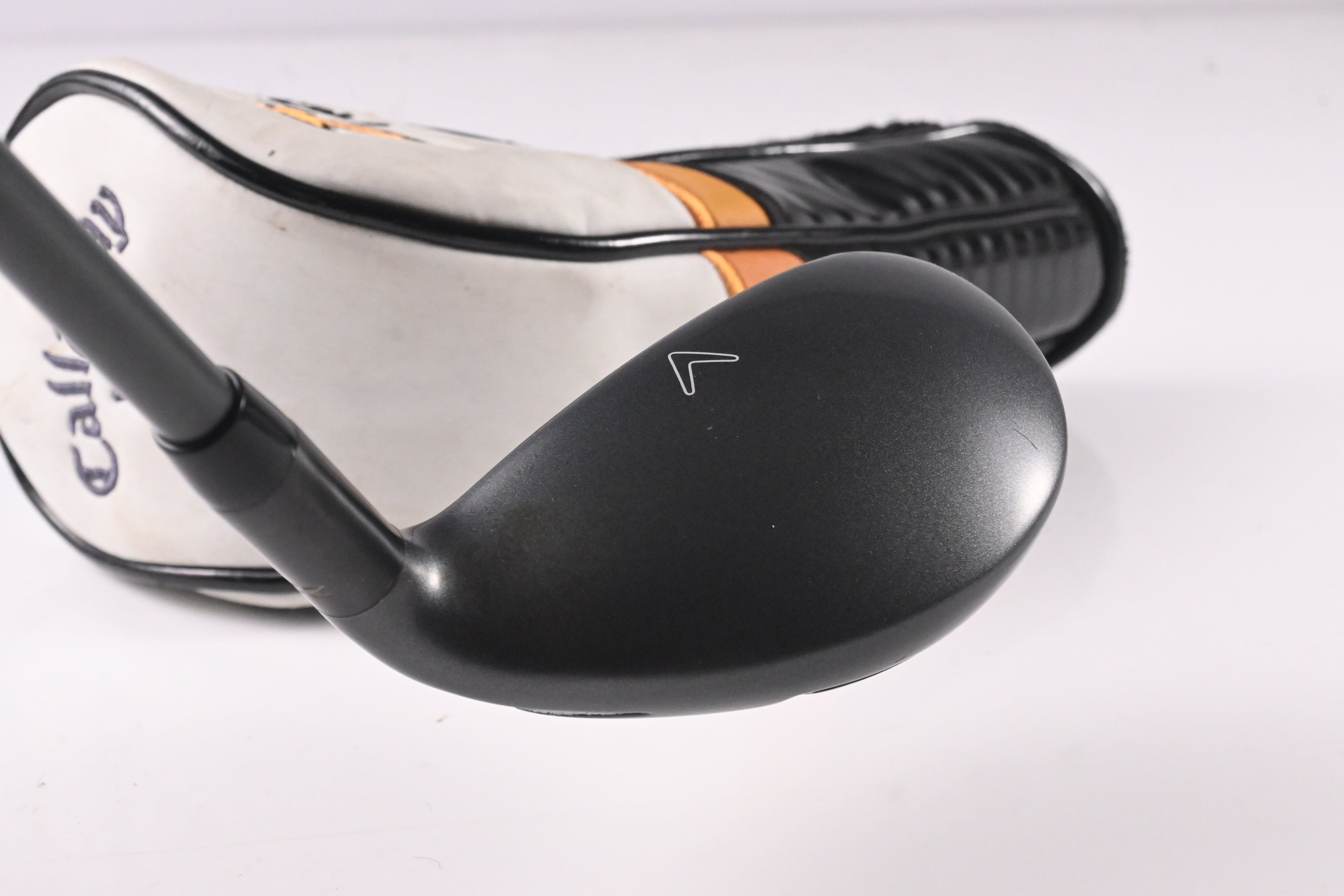 Callaway X2 Hot #4 Hybrid / 22 Degree / Regular Flex Aldila Tour Blue 60 Shaft