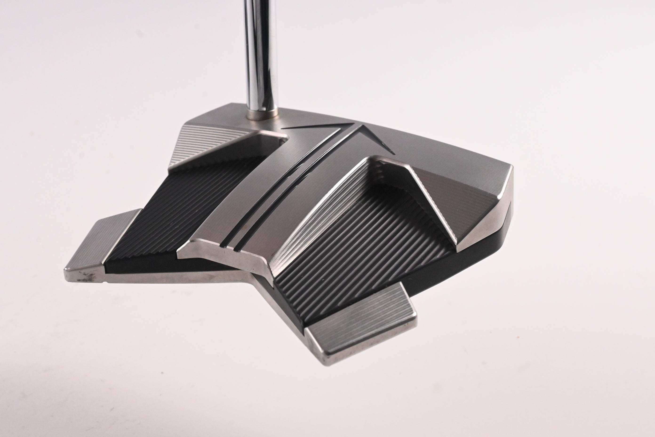 Scotty Cameron 2024 Phantom 11 Putter / 35 Inch