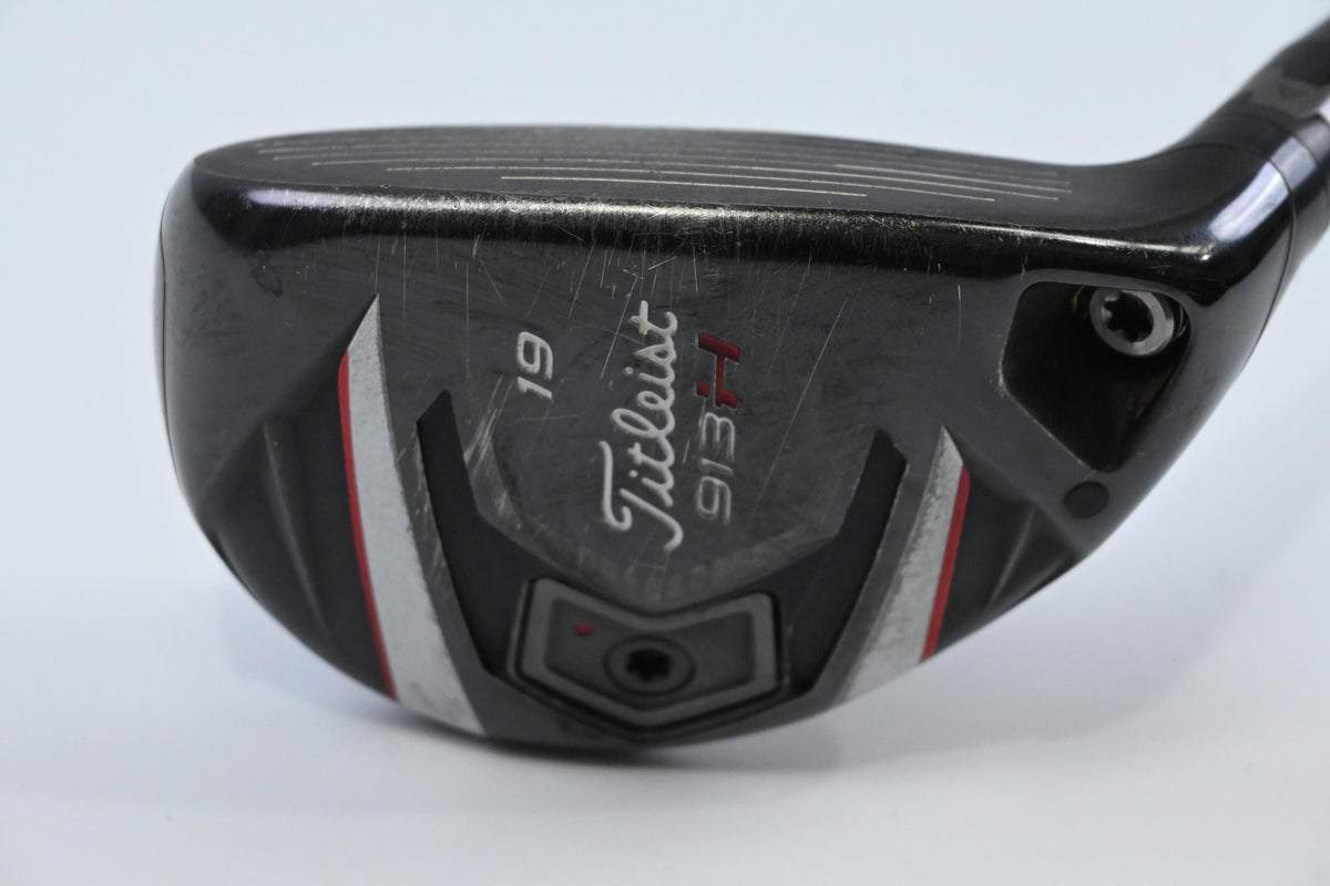 Titleist 913H #3 Hybrid / 19 Degree / Stiff Flex Aldila RIP Phenom 80