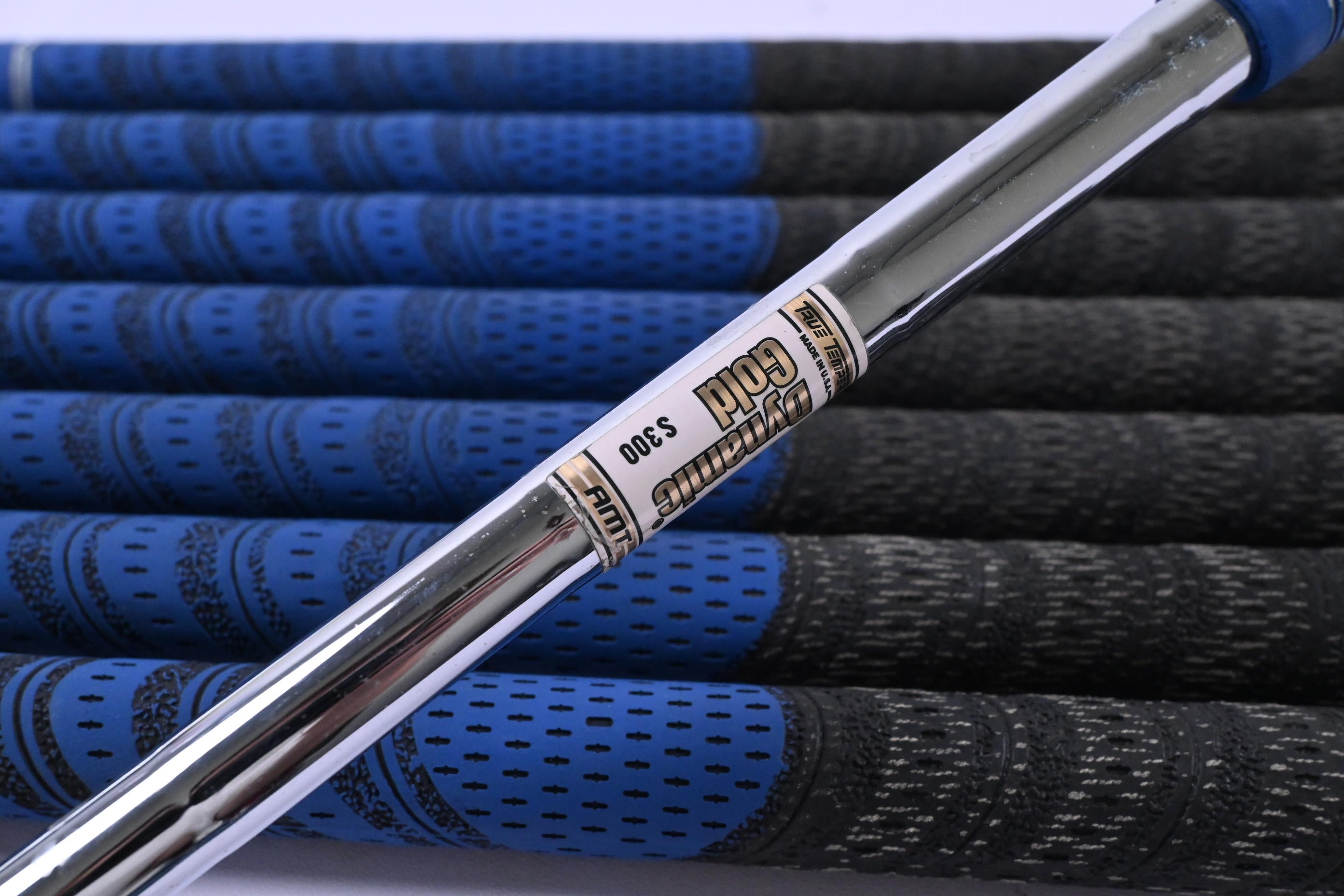 Titleist 716 CB Irons / 3-PW / Stiff Flex Dynamic Gold S300 Shafts