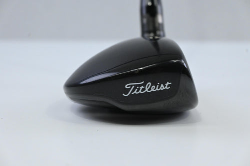 Titleist 913H #3 Hybrid / 19 Degree / Stiff Flex Aldila RIP Phenom 80