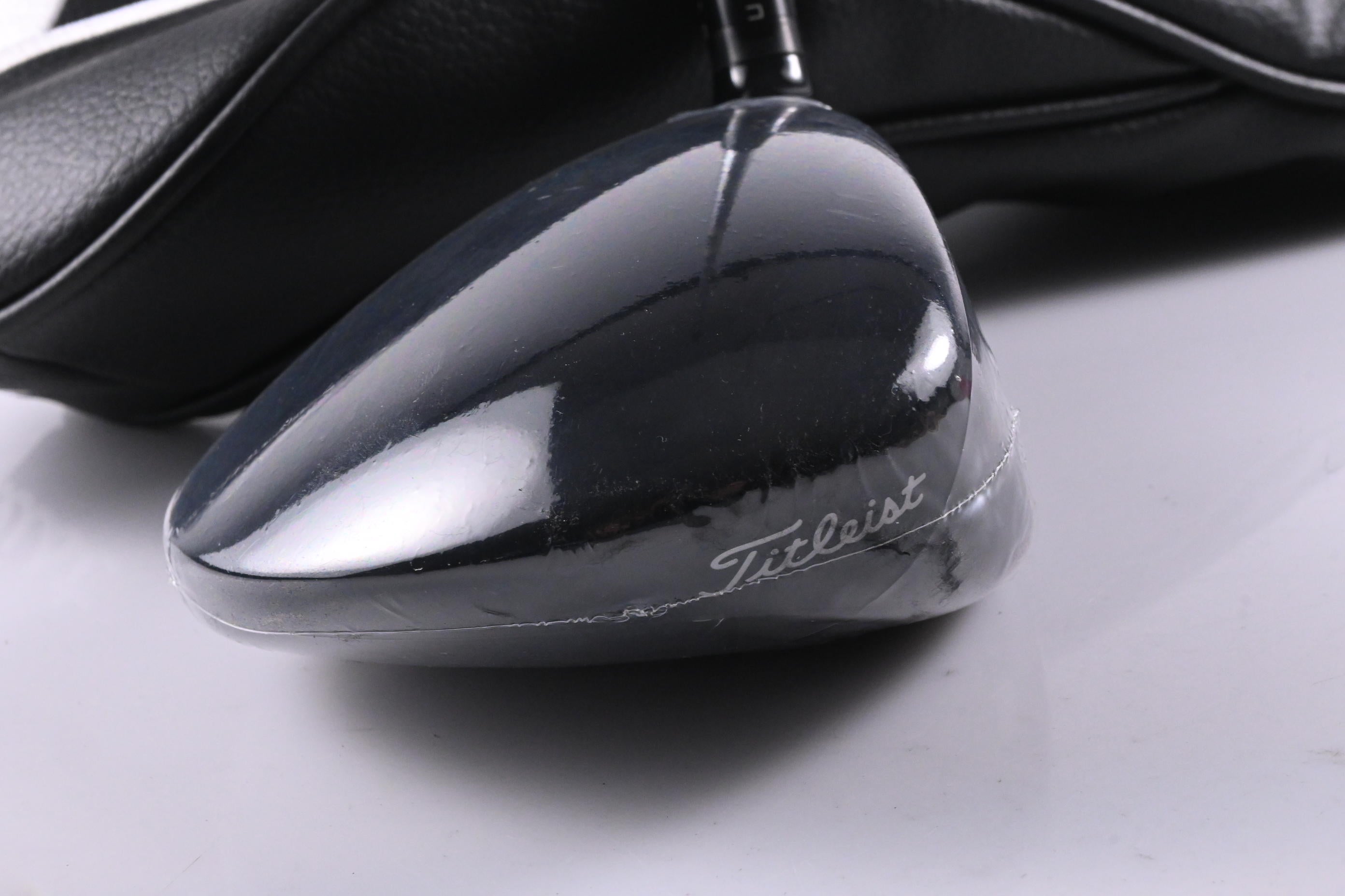 Titleist GT3 Driver / 10 Degree / Regular Flex Fujikura Air Speeder 40 Shaft