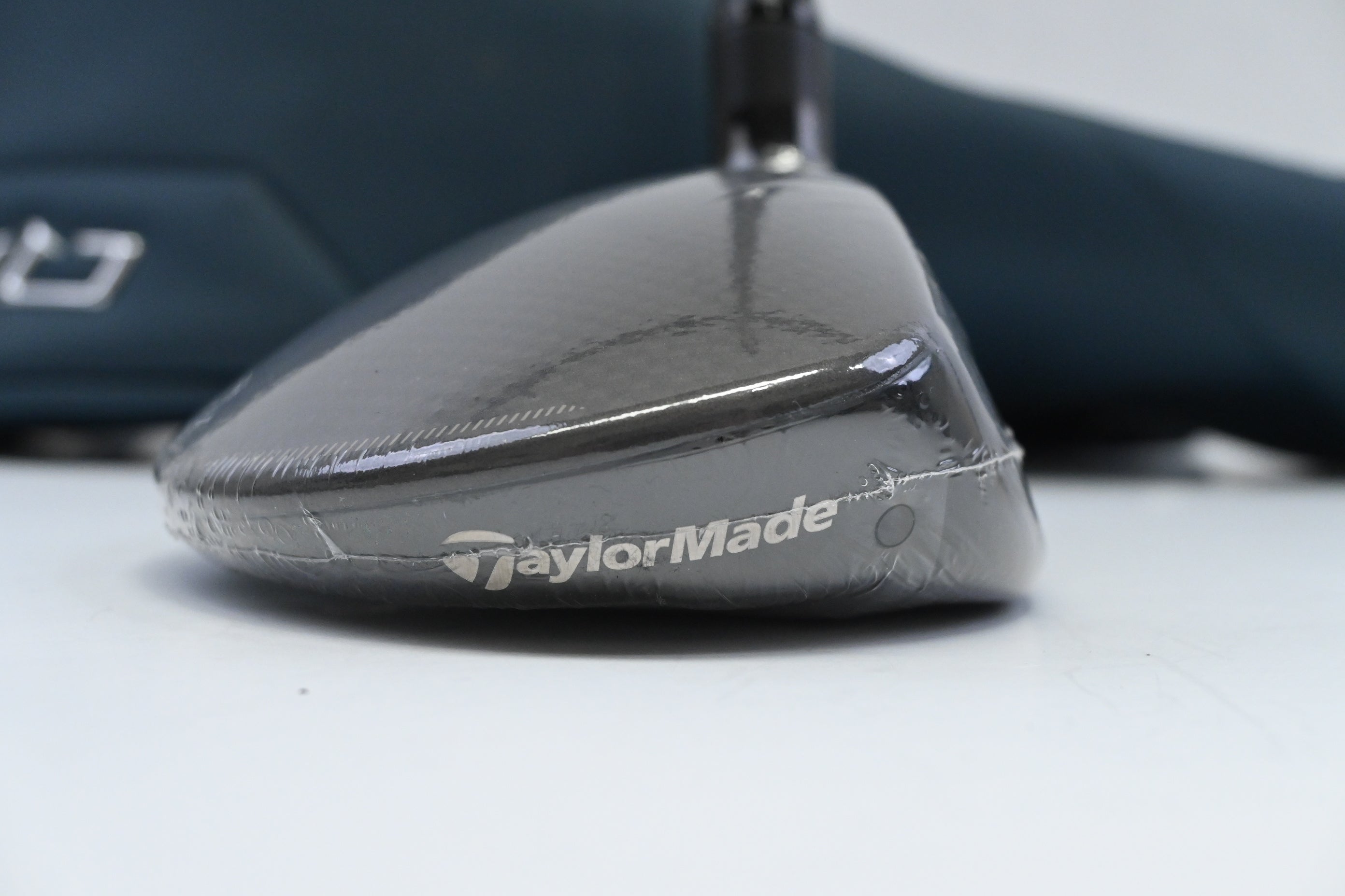 Taylormade Qi4D #9 Wood / 24 Degree / Regular Flex Tayloremade REAX Silver 55