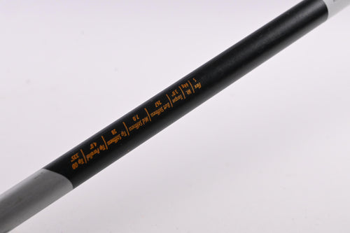 Titleist 907 D1 Driver / 10.5 Degree / Stiff Flex UST Proforce V2 66 Shaft