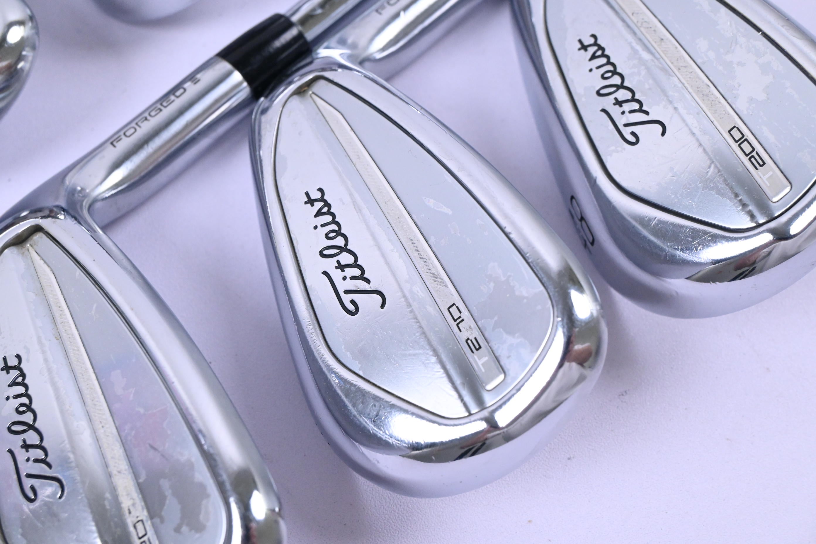 Titleist T200 2023 Irons / 6-PW+GW / Regular Flex AMT Black  R300 Shafts