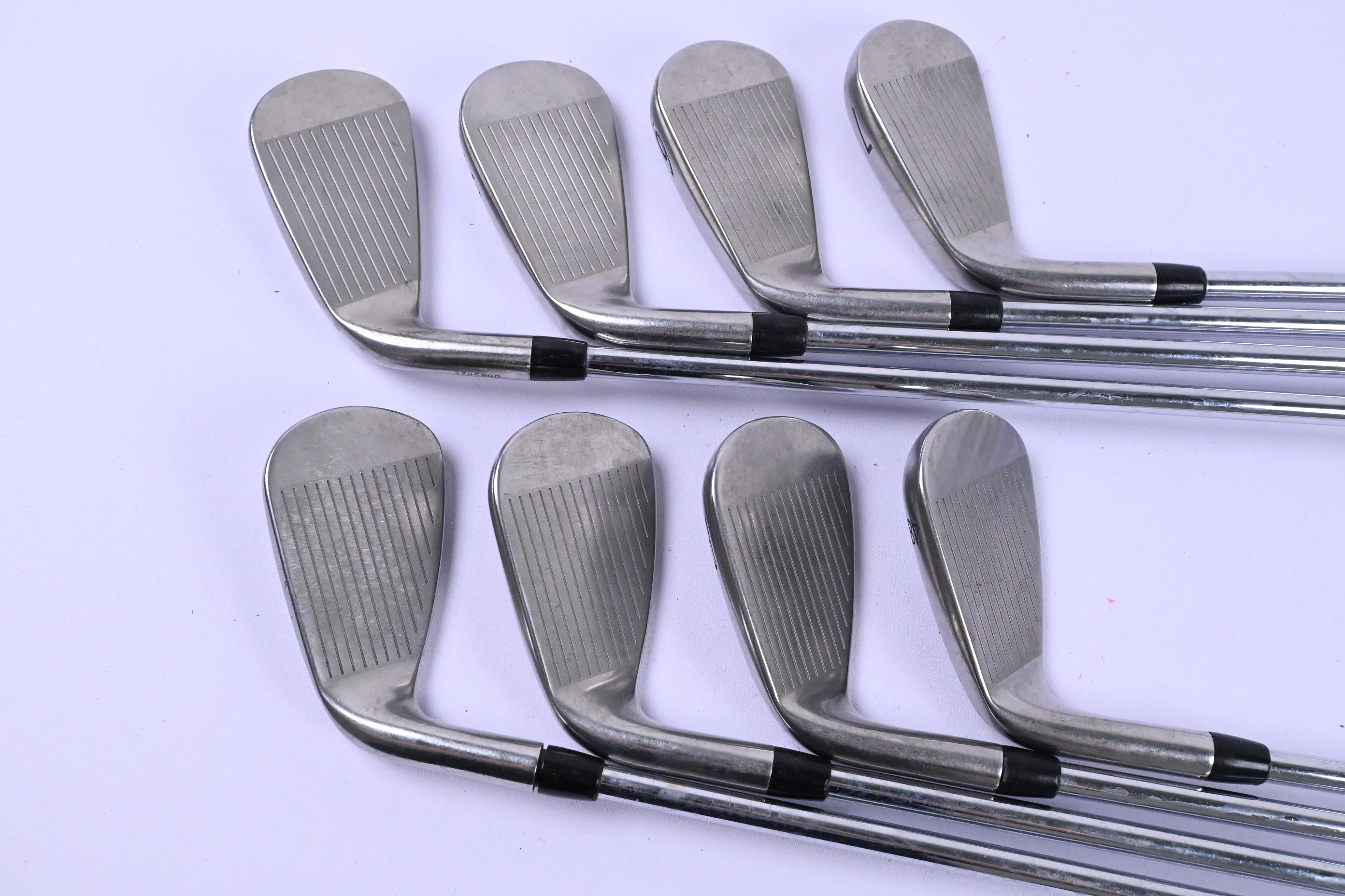 Titleist 718 AP1 Irons / 4-PW+GW / Regular Flex AMT Red Shafts