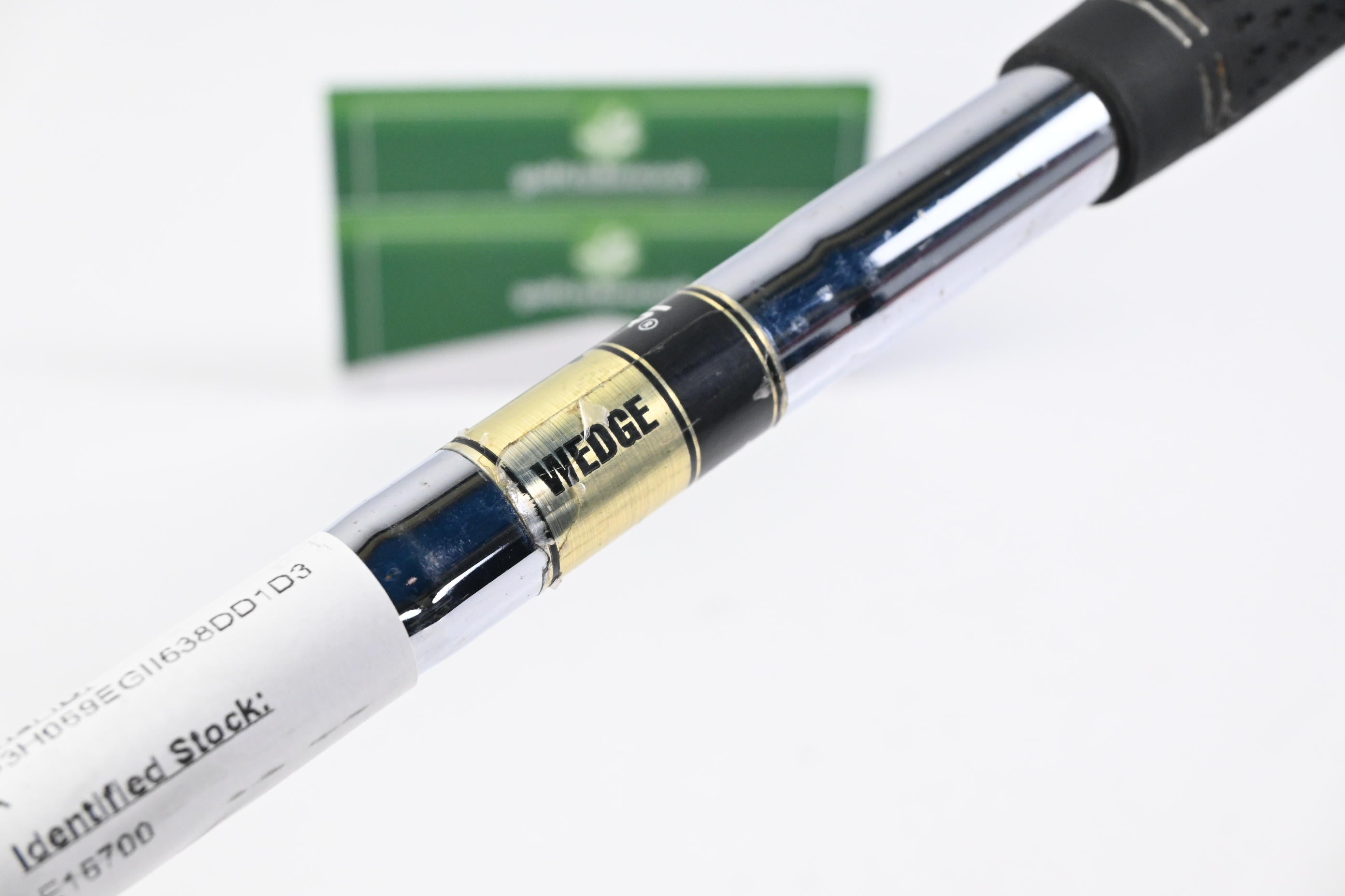 Cleveland 588 RTX Gap Wedge / 52 Degree / Wedge Flex Dynamic Gold Shaft