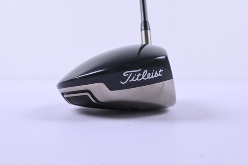 Titleist 909 D3 Driver / 9.5 Degree / Stiff Flex Aldila Voodoo Shaft