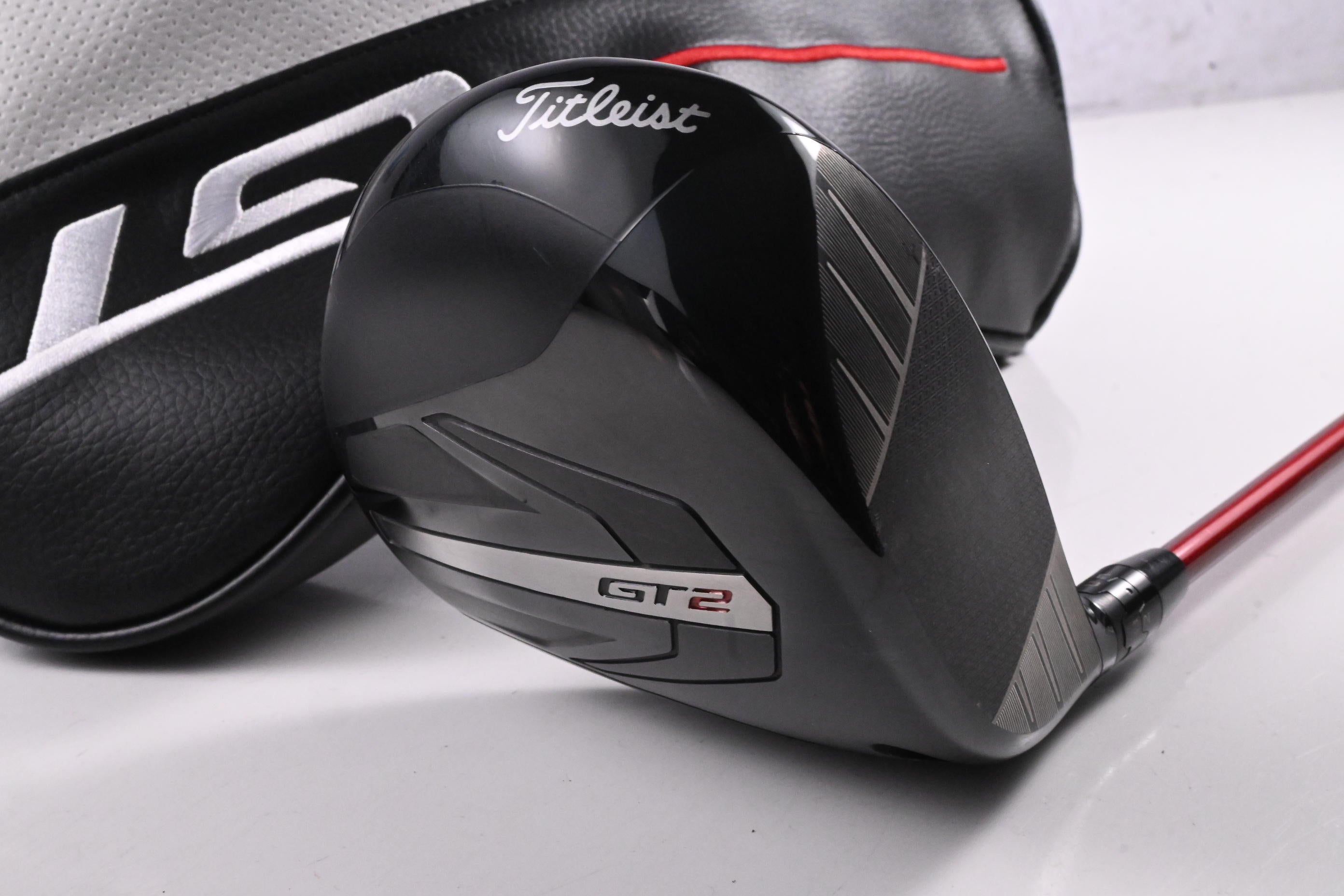 Titleist GT2 Driver / 10 Degree / Regular Flex Denali Red 50 Shaft