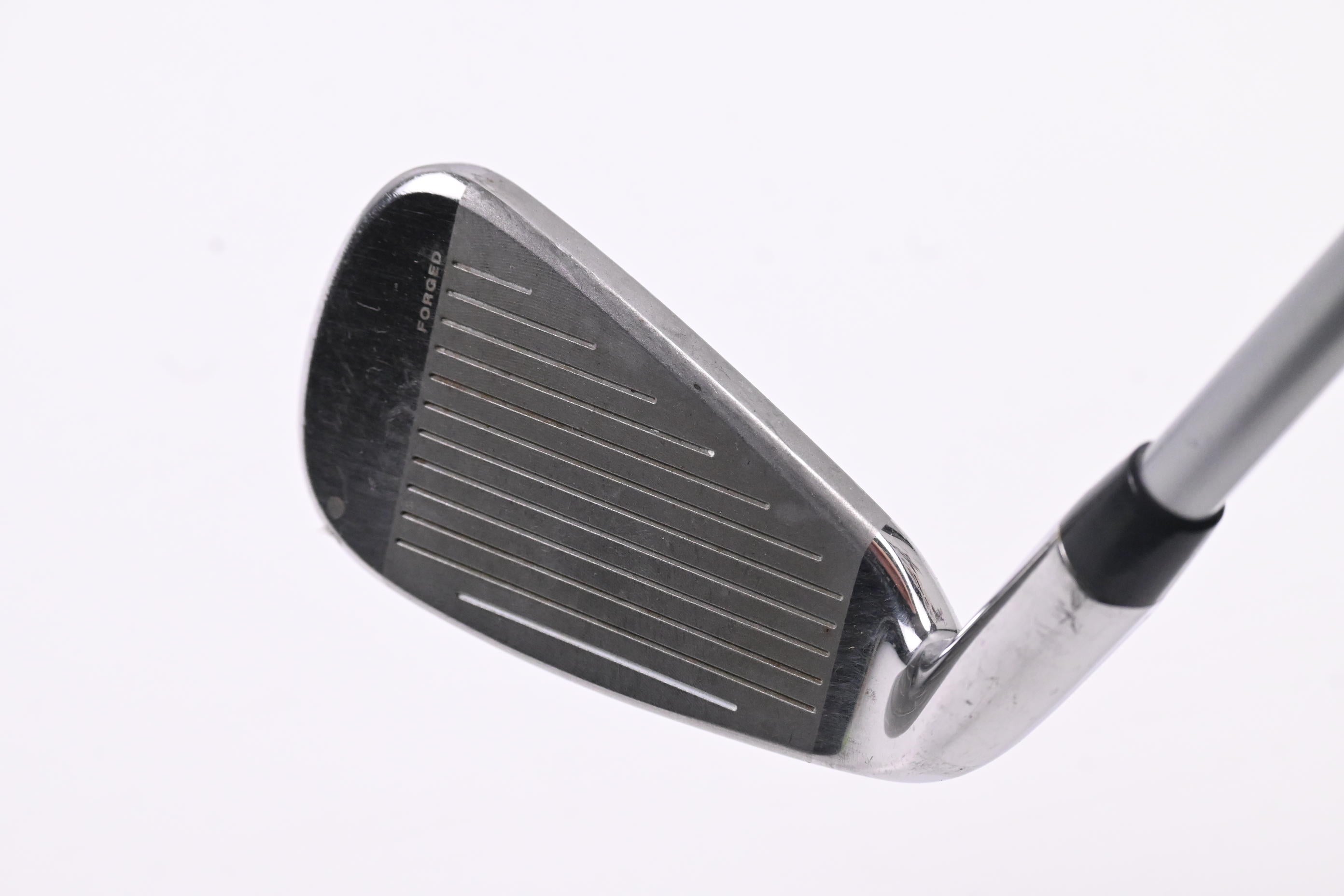 Cobra King F8 #4 Iron / 19.5 Degree / Regular Flex Aldila Rogue Pro 65 Shaft
