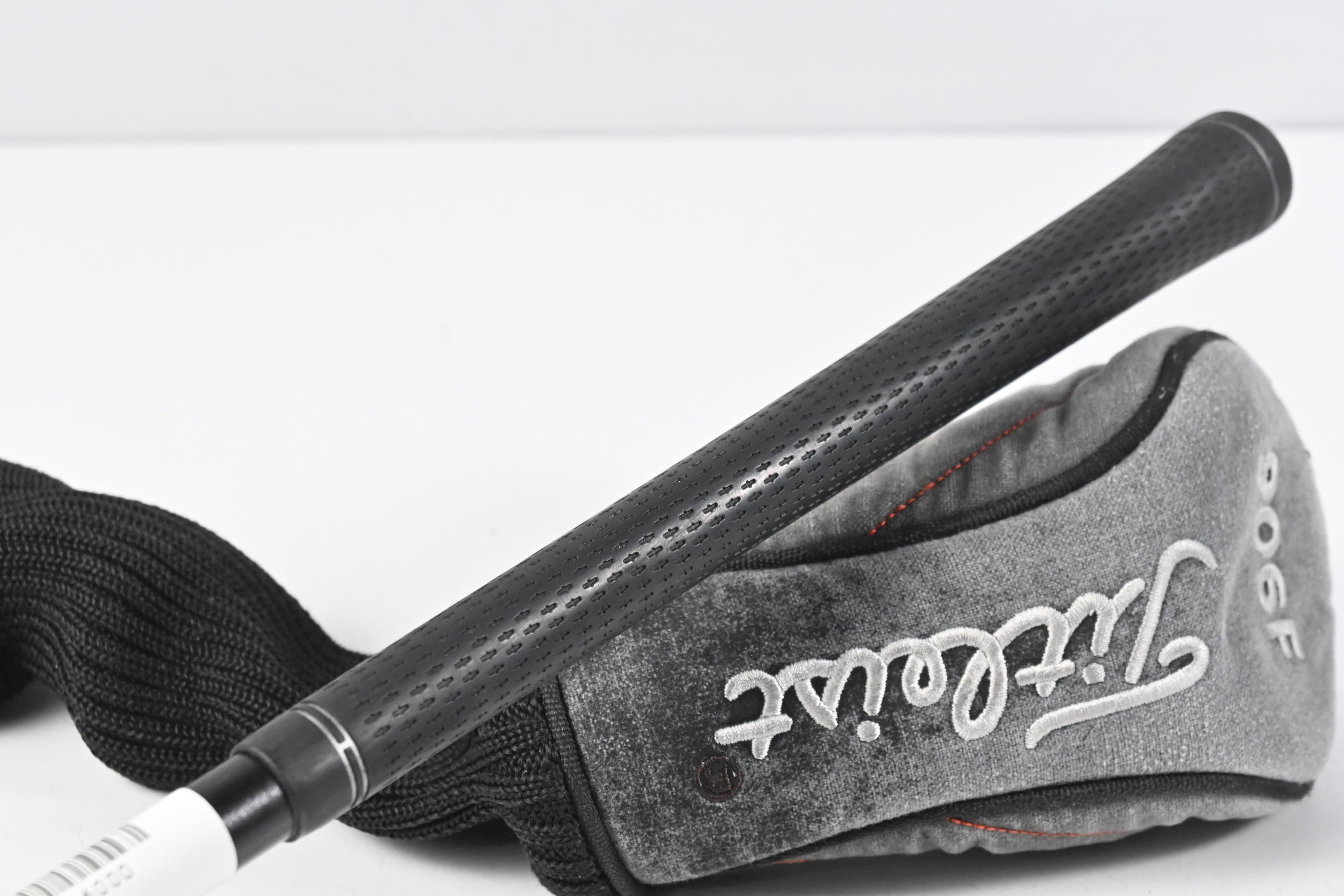 Titleist 906 F2 #5 Wood / 18 Degree / Stiff Flex Proforce V2 85 Shaft