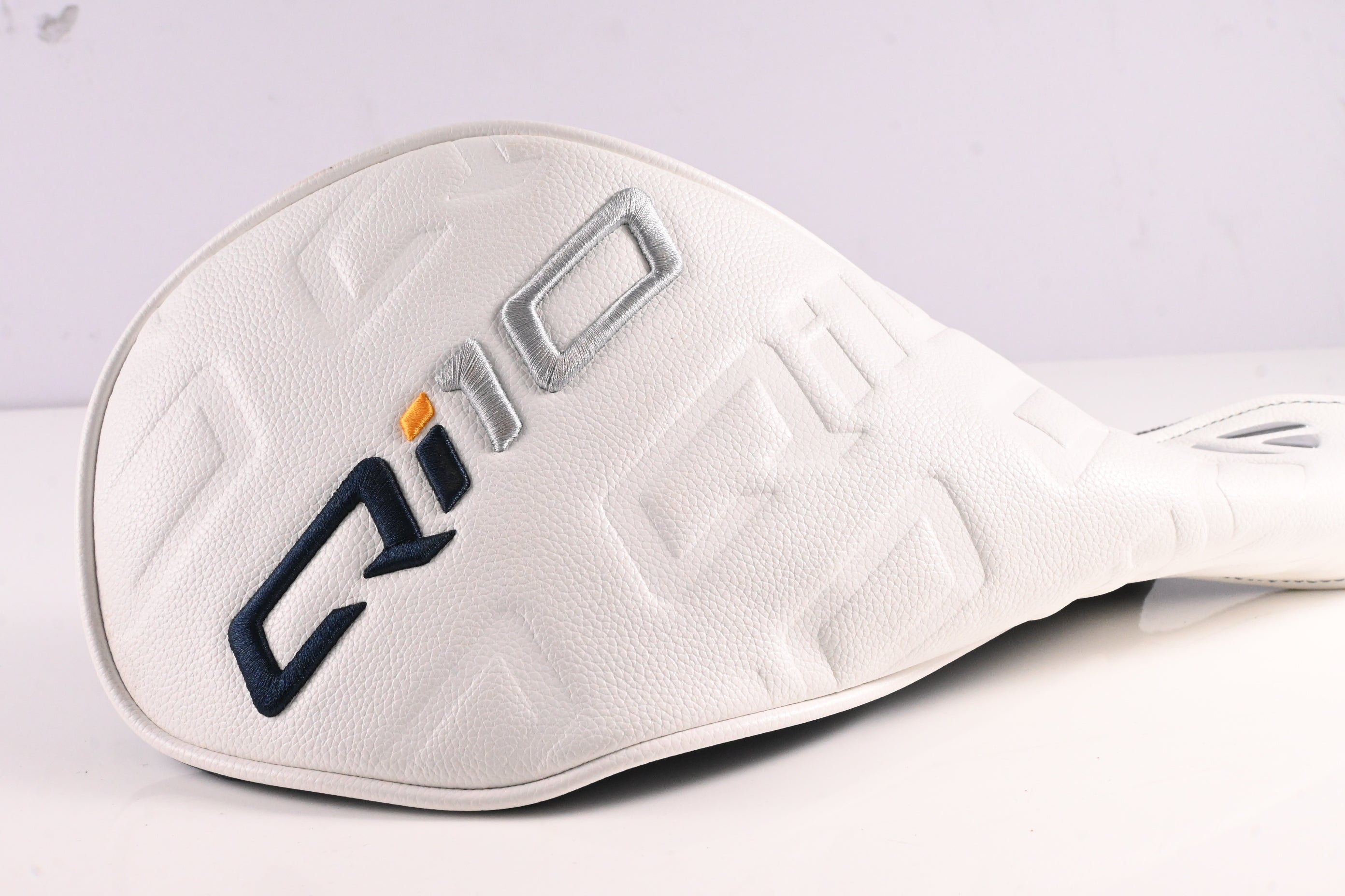 Taylormade Qi10 LS Driver / 9 Degree / Stiff Flex Fujikura Atmos Silver 6 Shaft