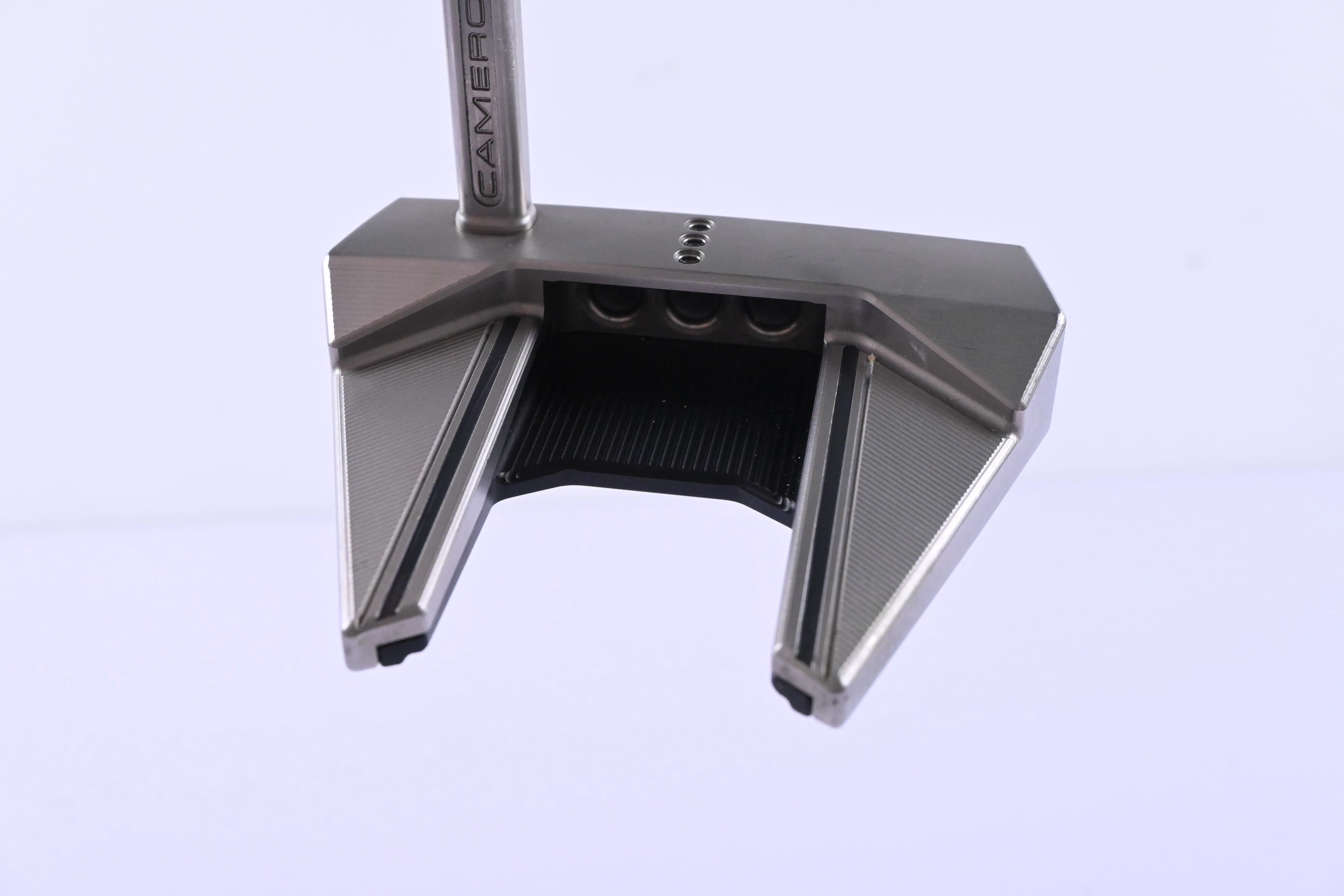 Scotty Cameron 2024 Phantom 7.2 Putter / 33 Inch