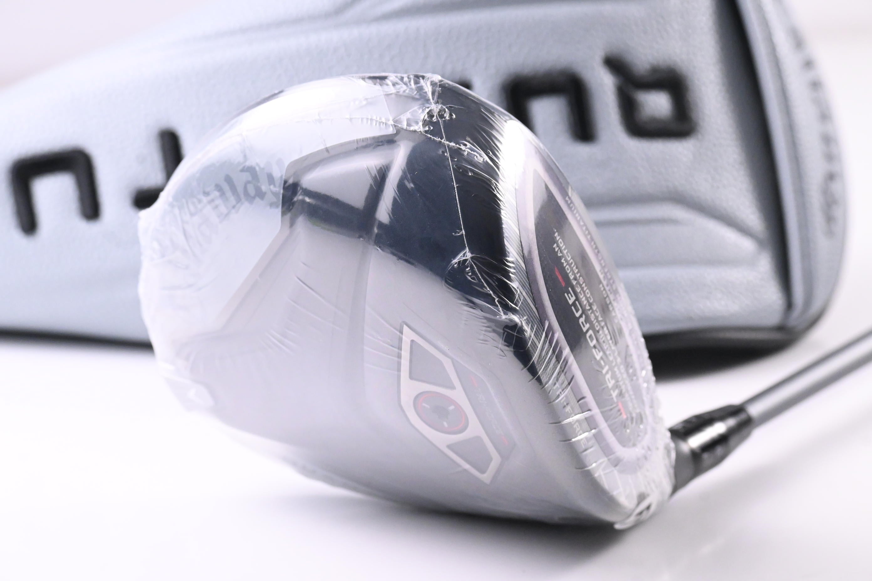 Callaway Quantum Max Driver / 10.5 Degree / Regular Flex Denali Frost Silver 50 Shaft