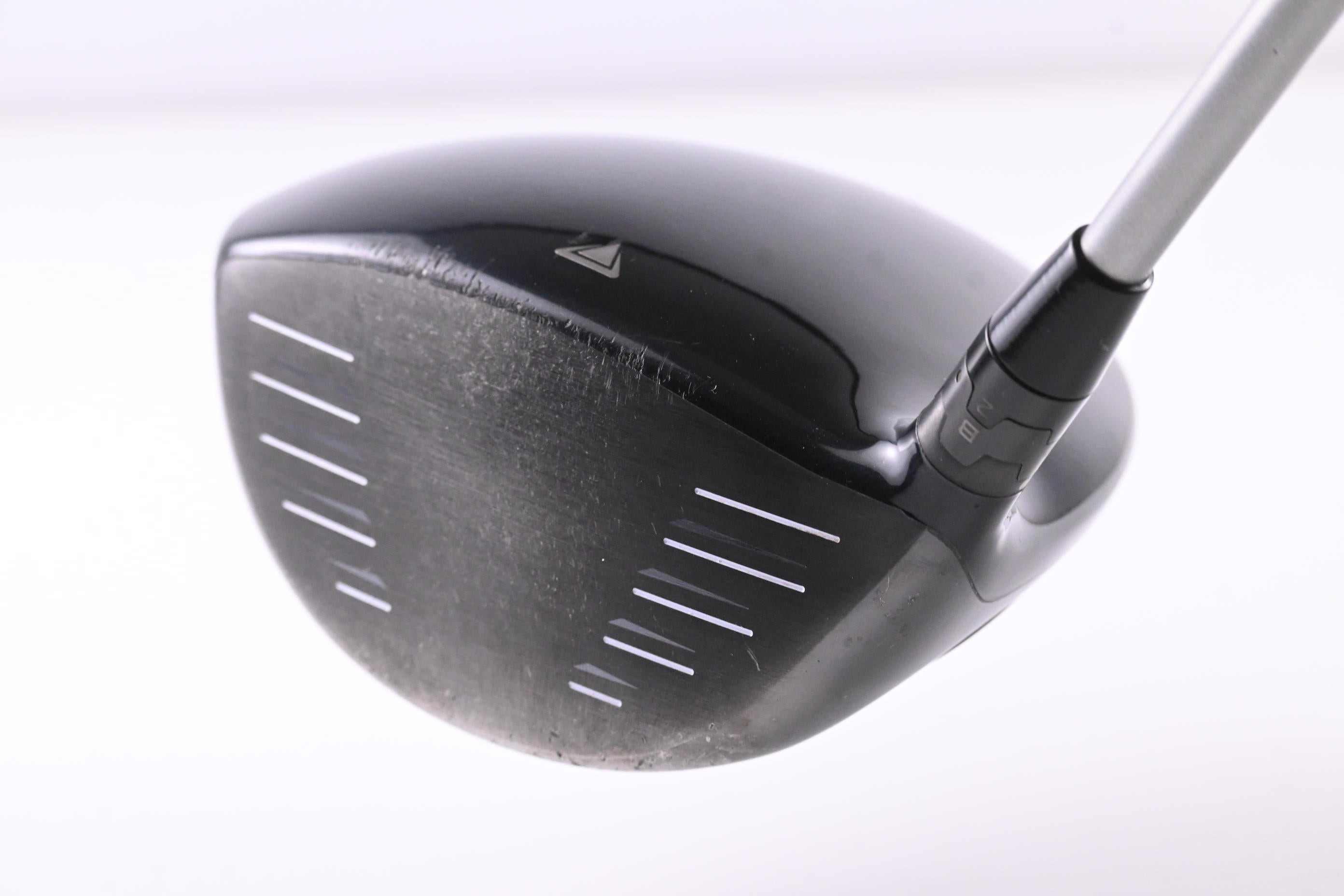 Titleist 915 D2 Driver / 12 Degree / Regular Flex Diamana M+ Red 50 Shaft