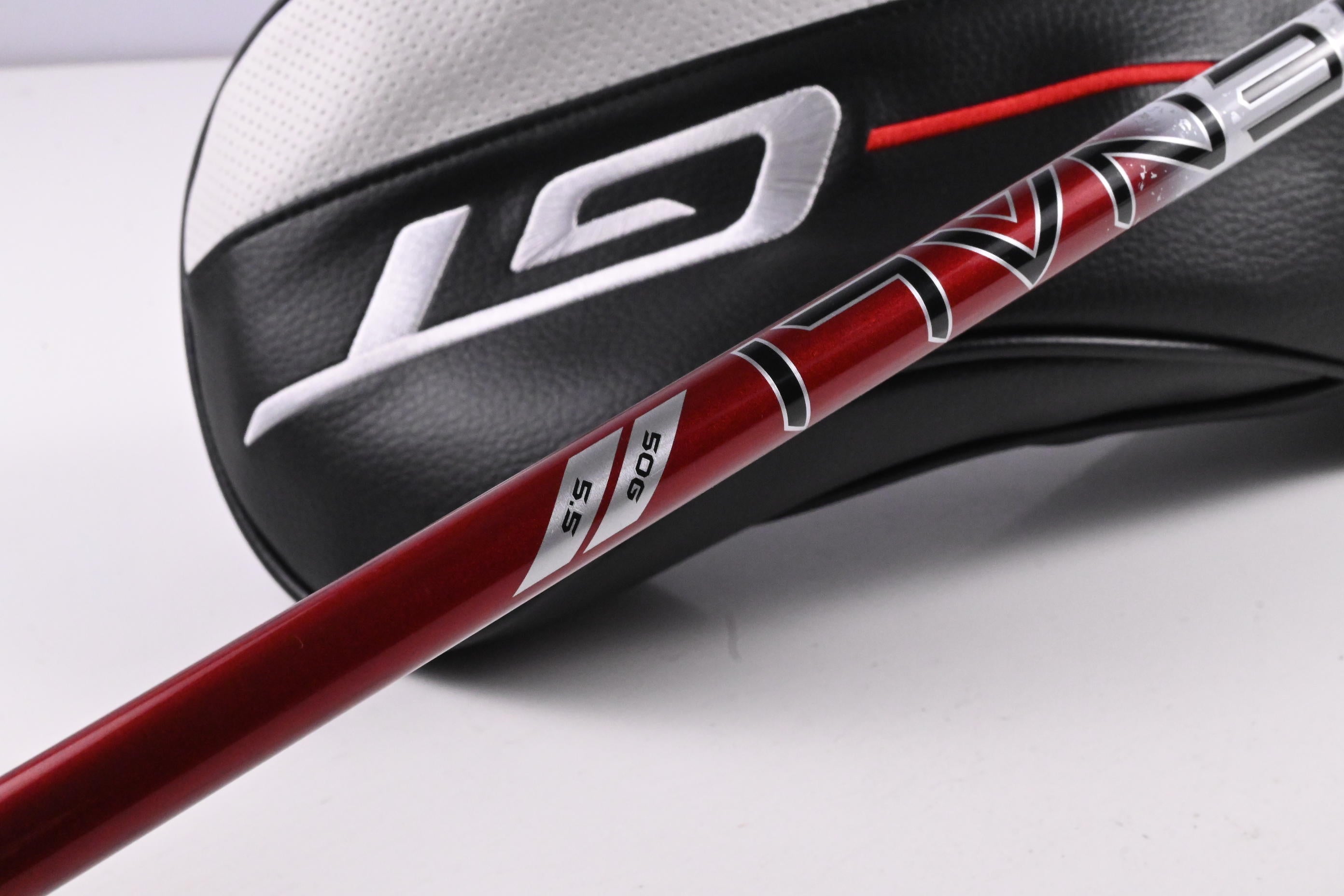 Titleist GT2 Driver / 10 Degree / Regular Flex Denali Red 50 Shaft