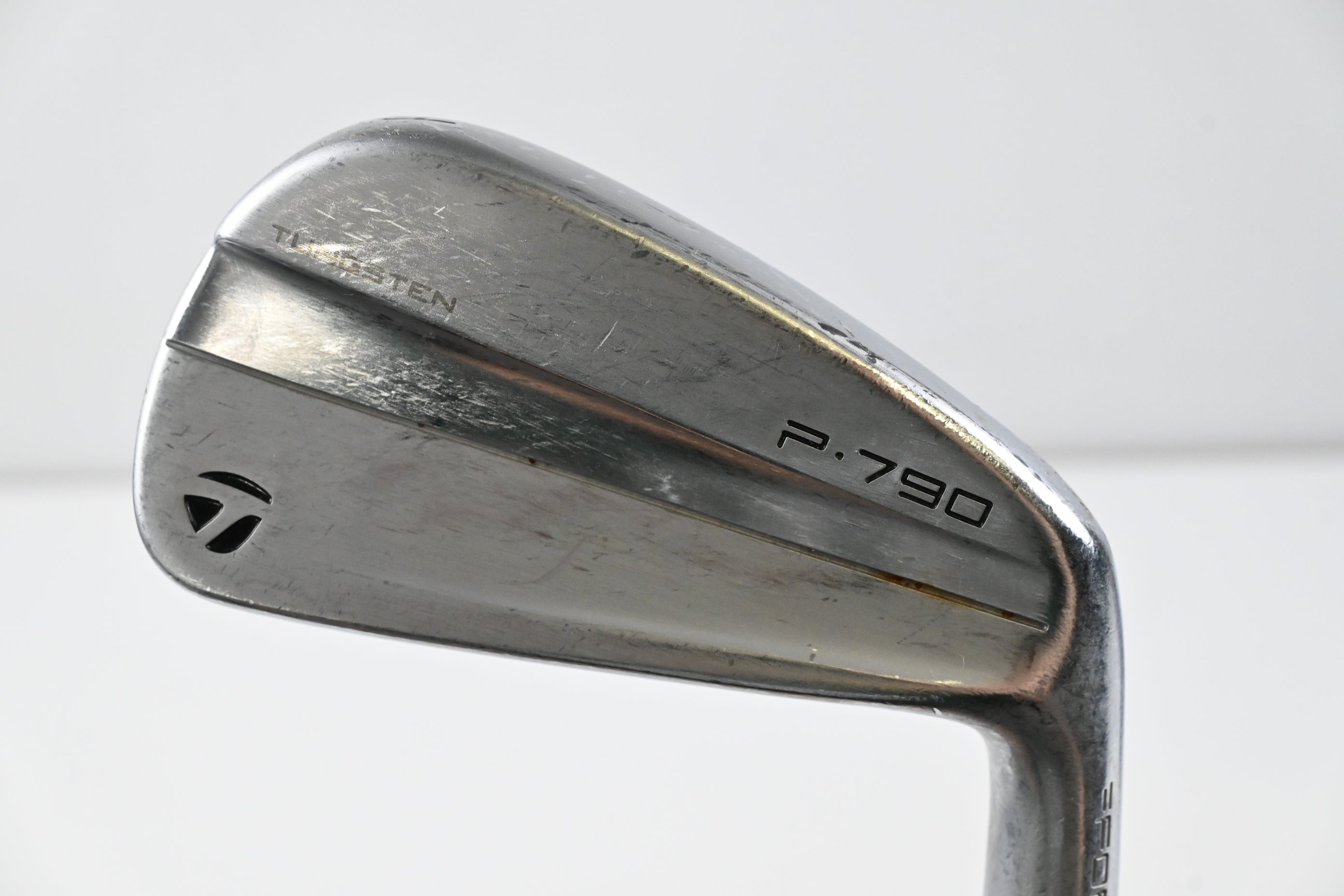 Taylormade P790 2023 #4 Iron / 21 Degree / Stiff Flex N.S.Pro Modus3 Tour 120