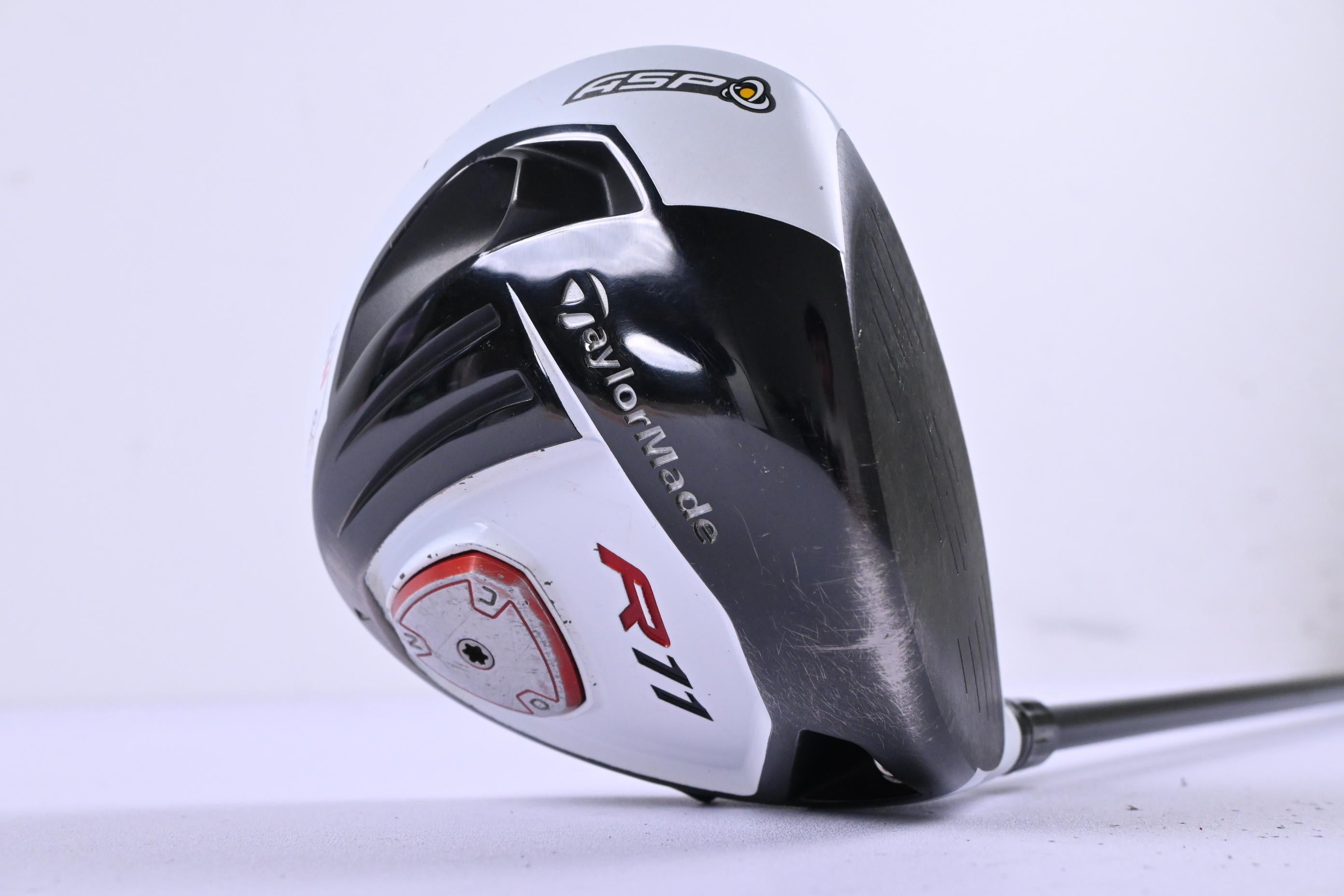 Taylormade R11 Driver / 10.5 Degree / Stiff Flex Fujikura Blur R11 60 Shaft