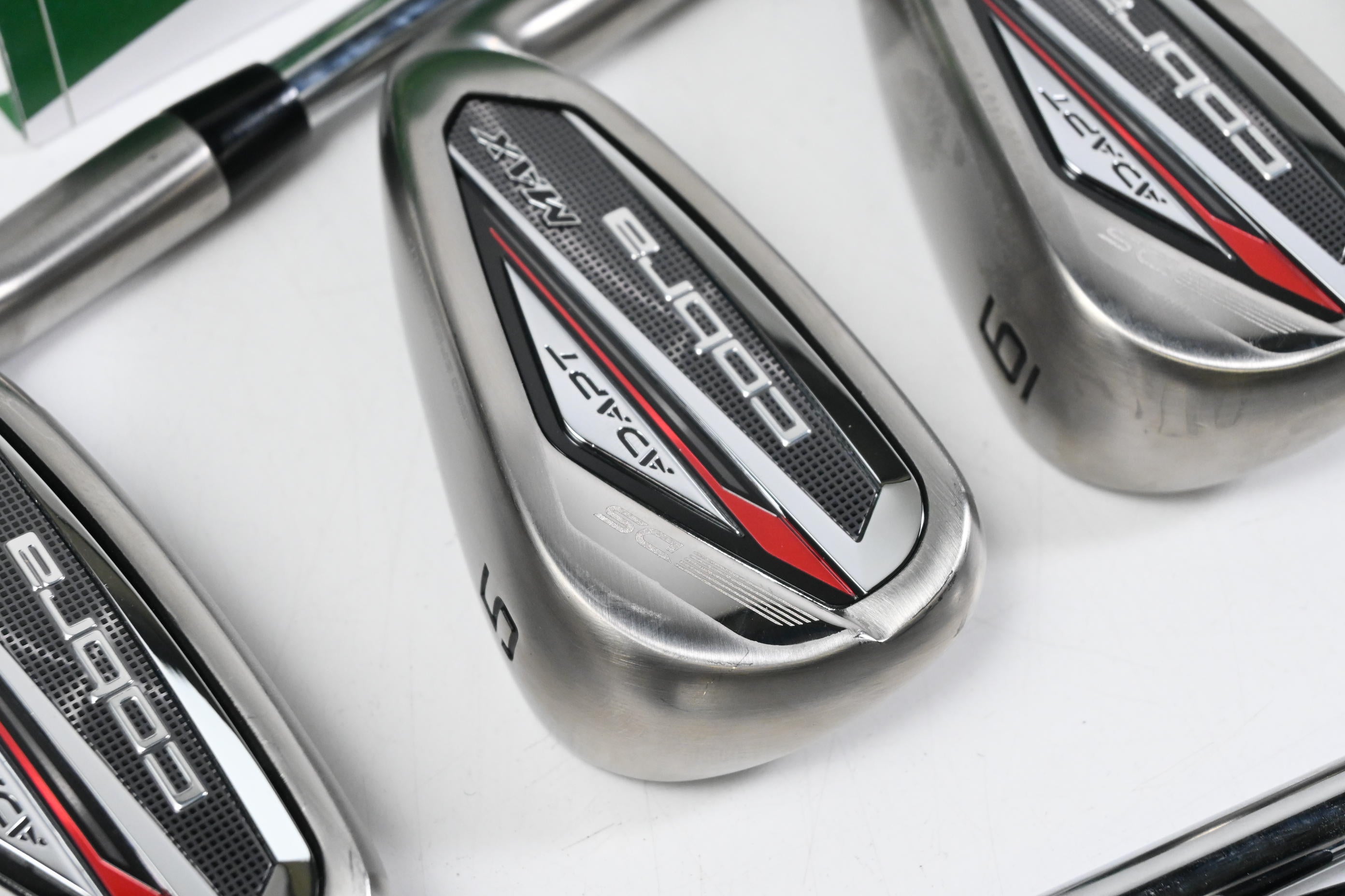 Cobra DS-Adapt Max Irons / 4-PW+GW+SW / Regular Flex KBS Tour Lite Shafts