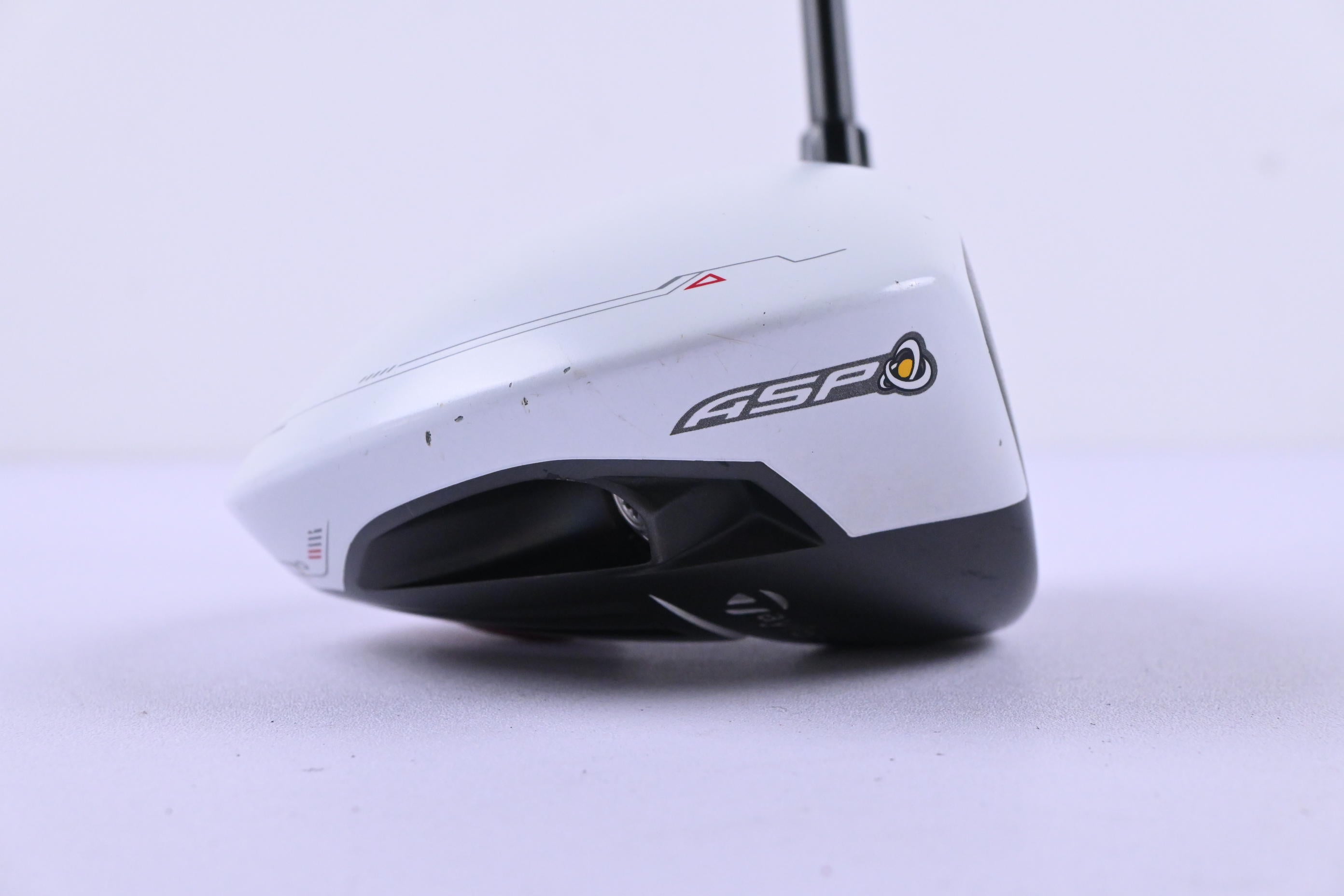 Taylormade R11 Driver / 10.5 Degree / Stiff Flex Fujikura Blur R11 60 Shaft