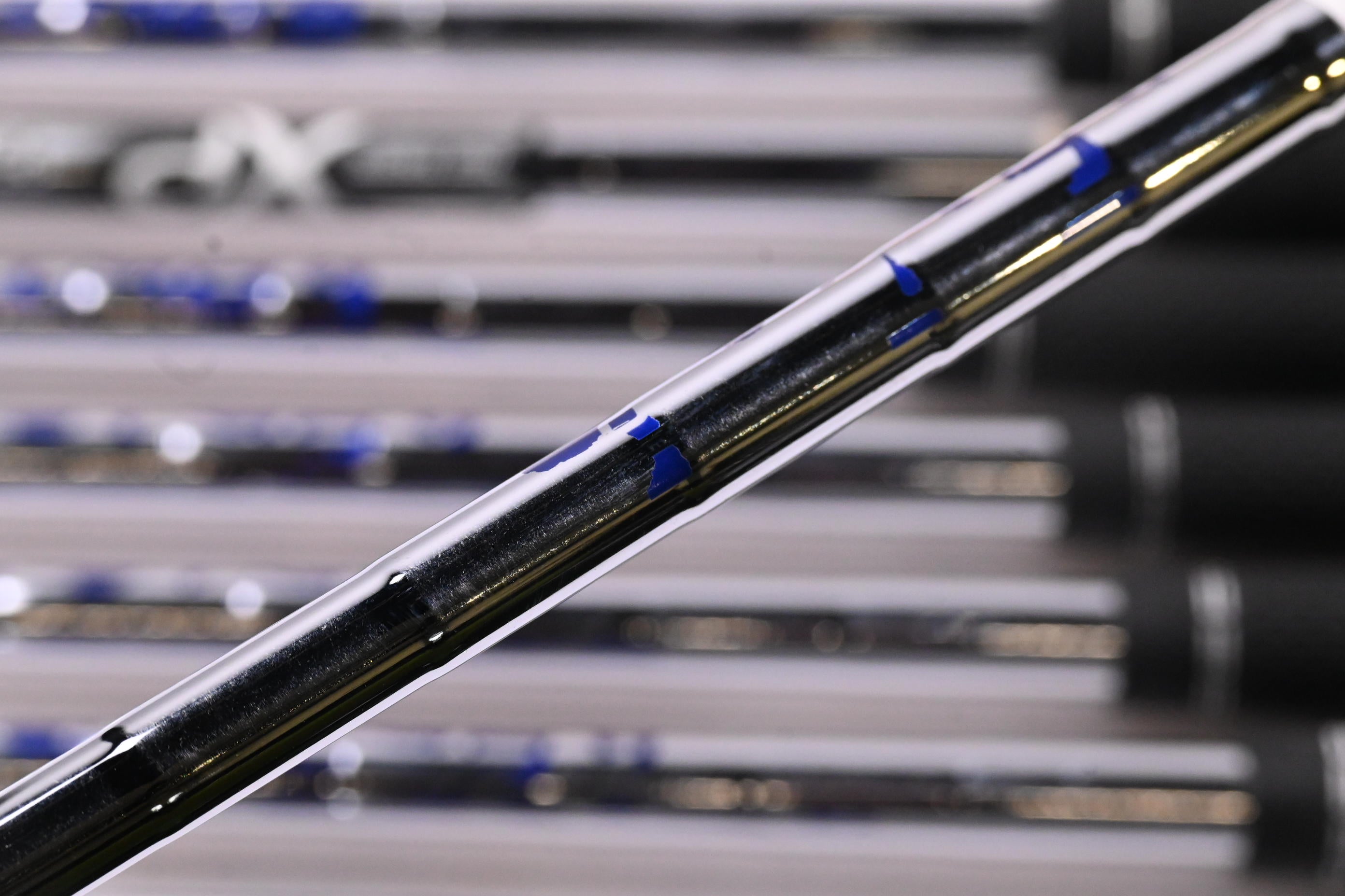 Ping G400 Irons / 5-PW+GW+SW / Black Dot / Stiff Flex Ping AWT 2.0 Shafts