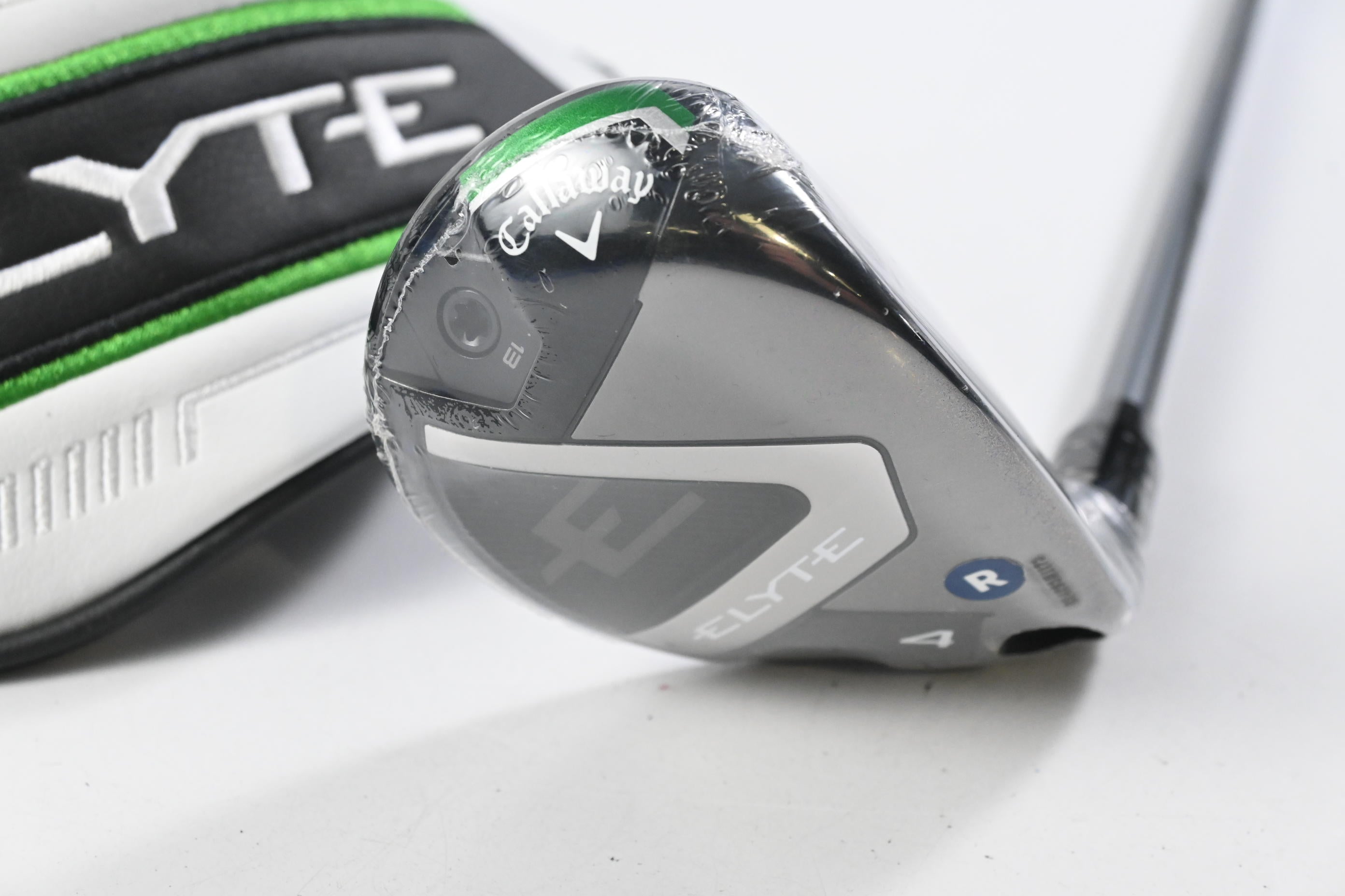 Callaway Elyte #4 Hybrid / 22 Degree / Regular Flex Denali Charcoal 60 Shaft