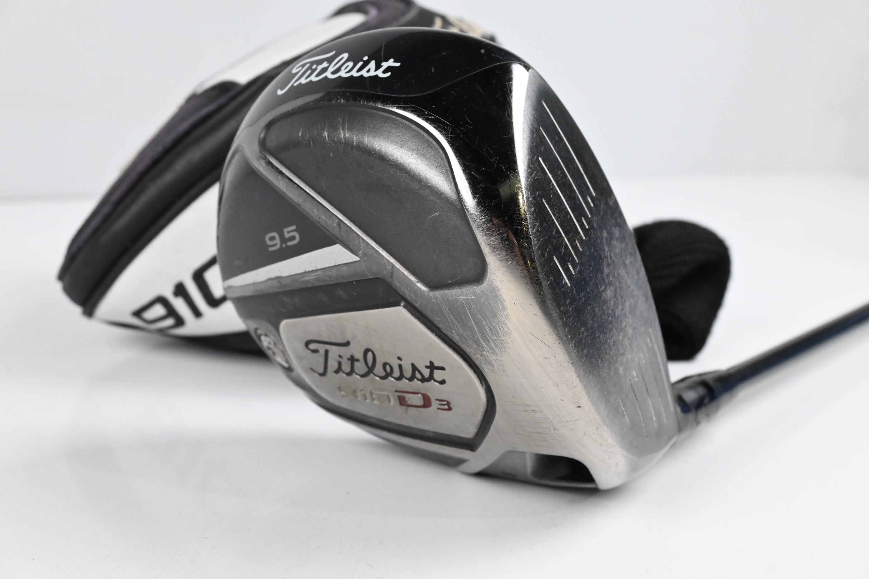 Titleist 910 D3 Driver / 9.5 Degree / Stiff Flex Fujikura Speeder 757 Shaft
