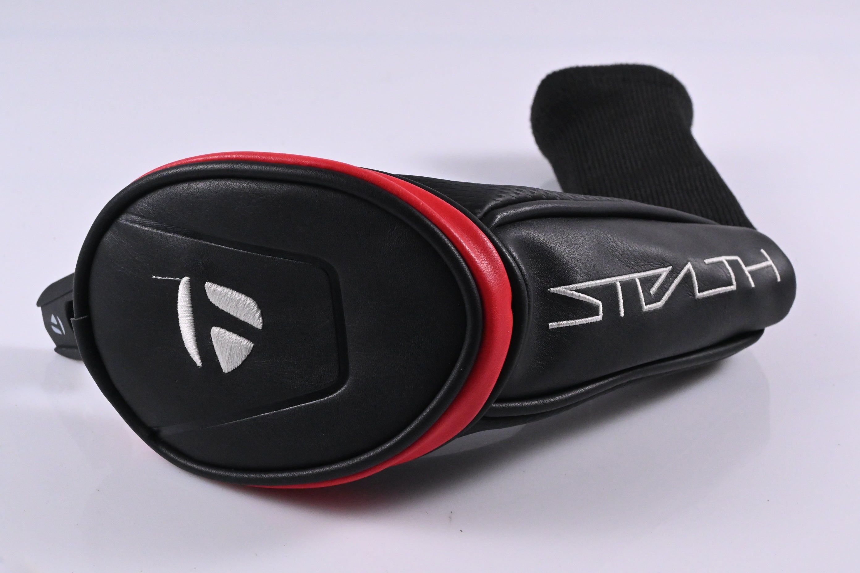 Taylormade Stealth #4 Hybrid / 22 Degree / Regular Flex Fujikura Ventus Red 6