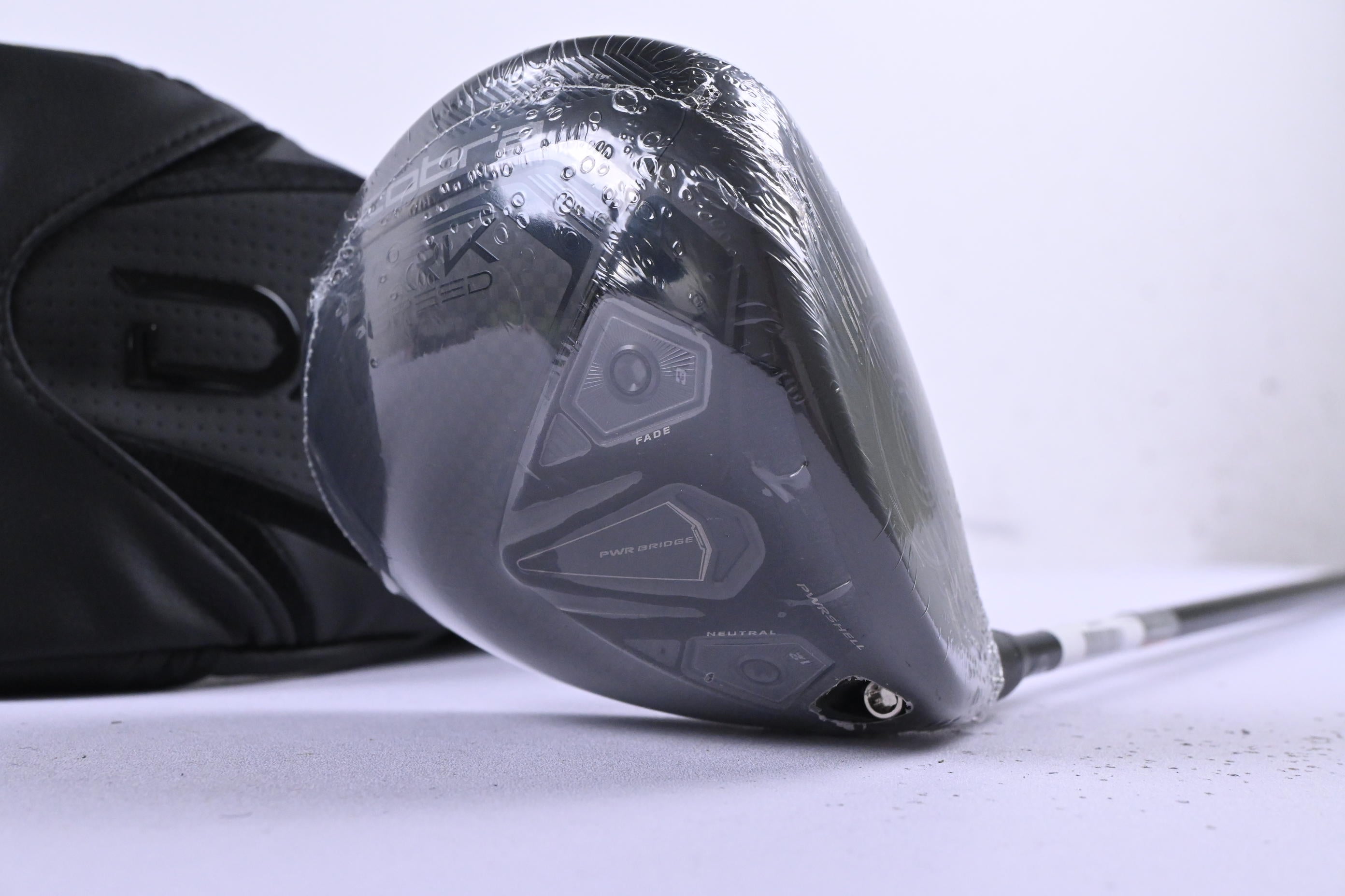 Cobra Darkspeed LS Driver / 9 Degree / Regular Flex UST Helium Nanocore 5