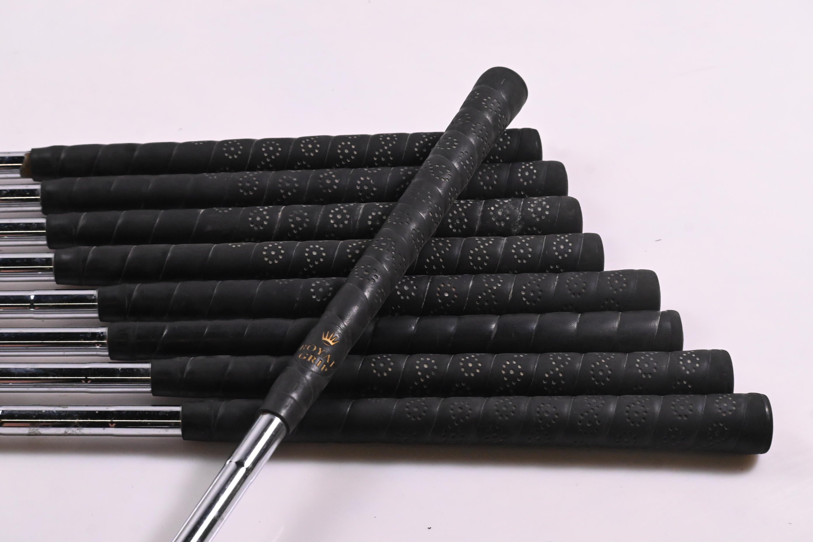 Titleist DTR Irons / 3-PW+SW / Regular Flex Dynamic Shafts