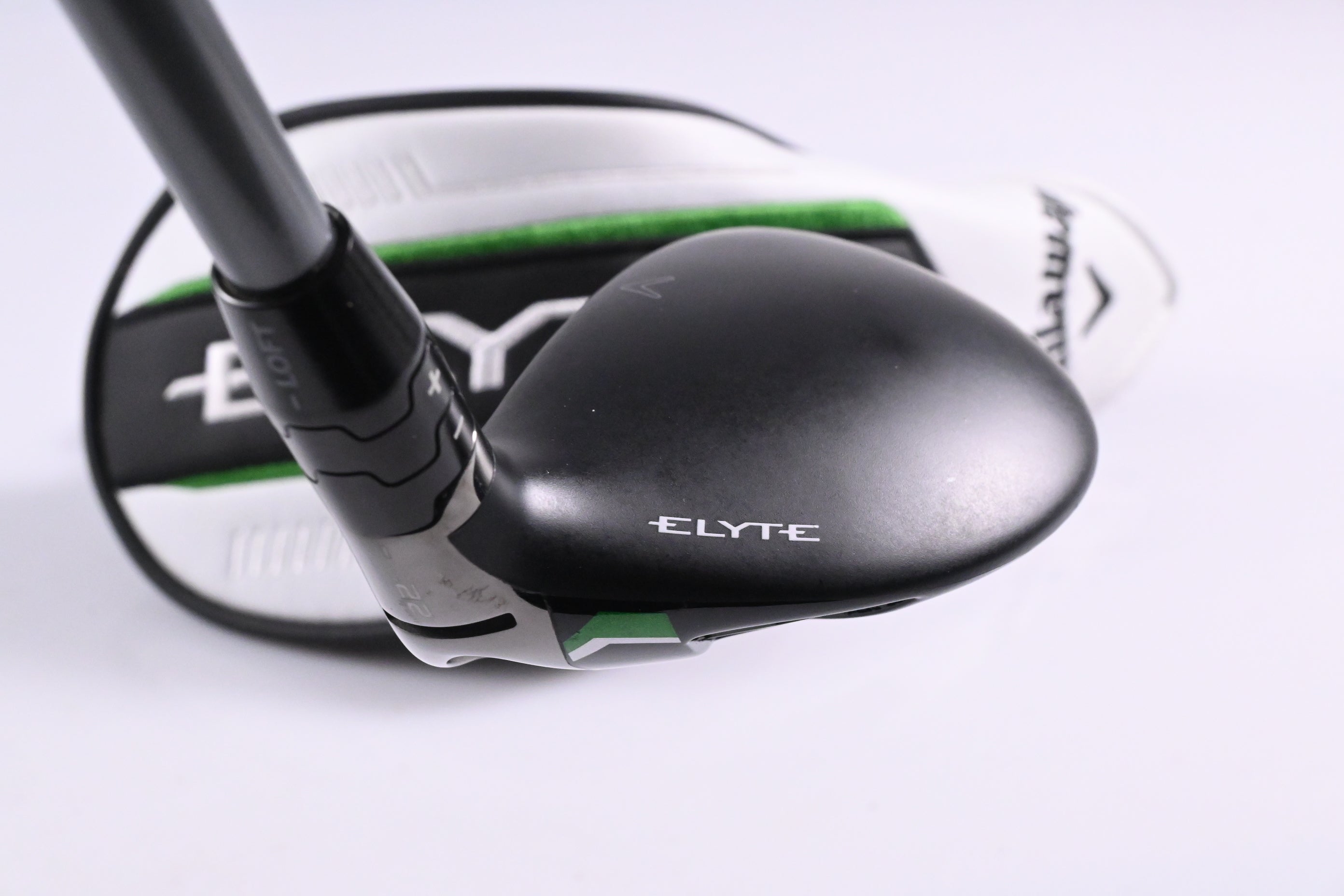 Callaway Elyte #4 Hybrid / 22 Degree / Regular Flex Denali Charcoal 60 Shaft