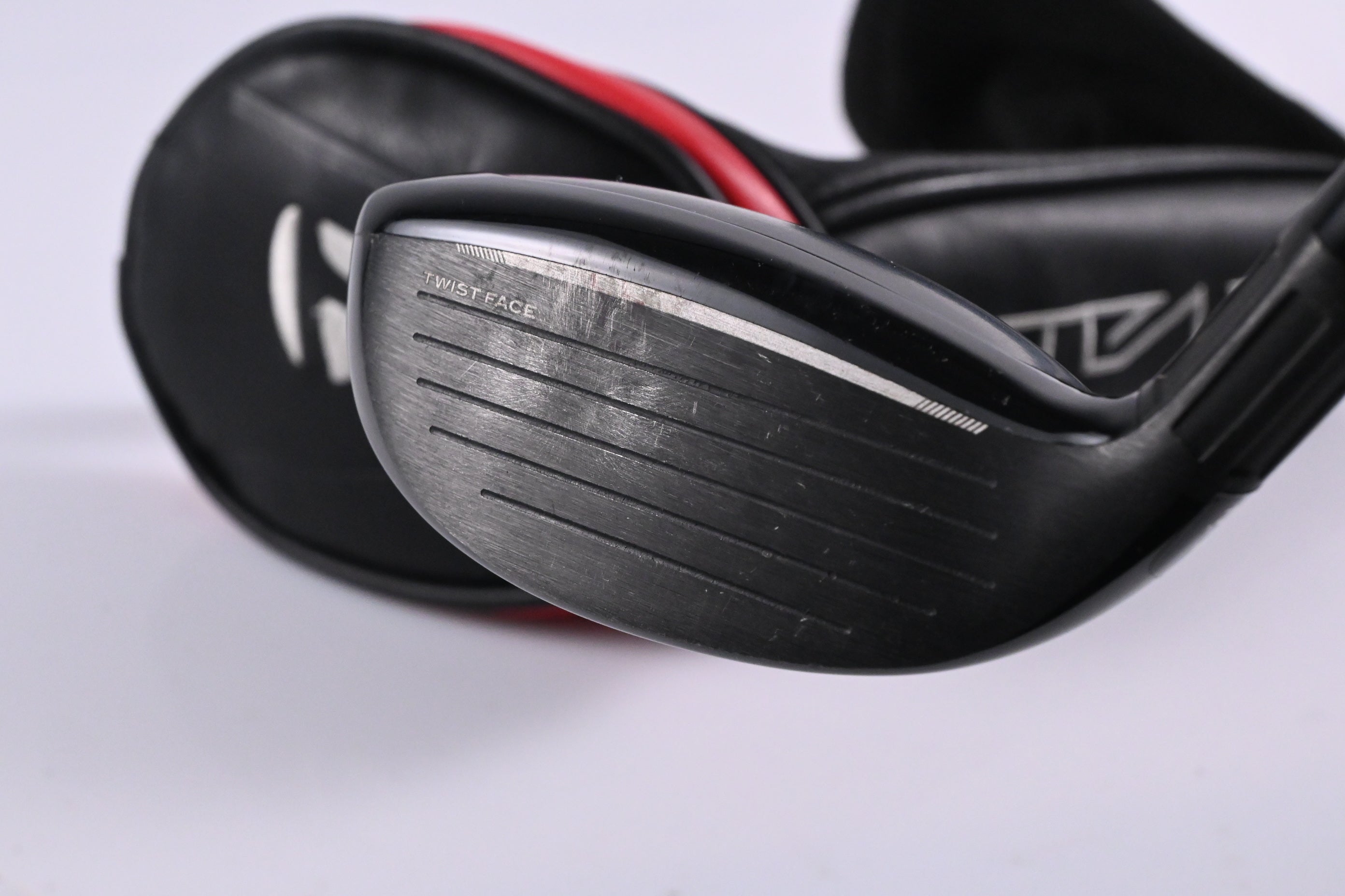 Taylormade Stealth #4 Hybrid / 22 Degree / Stiff Flex Fujikura Ventus Red 7