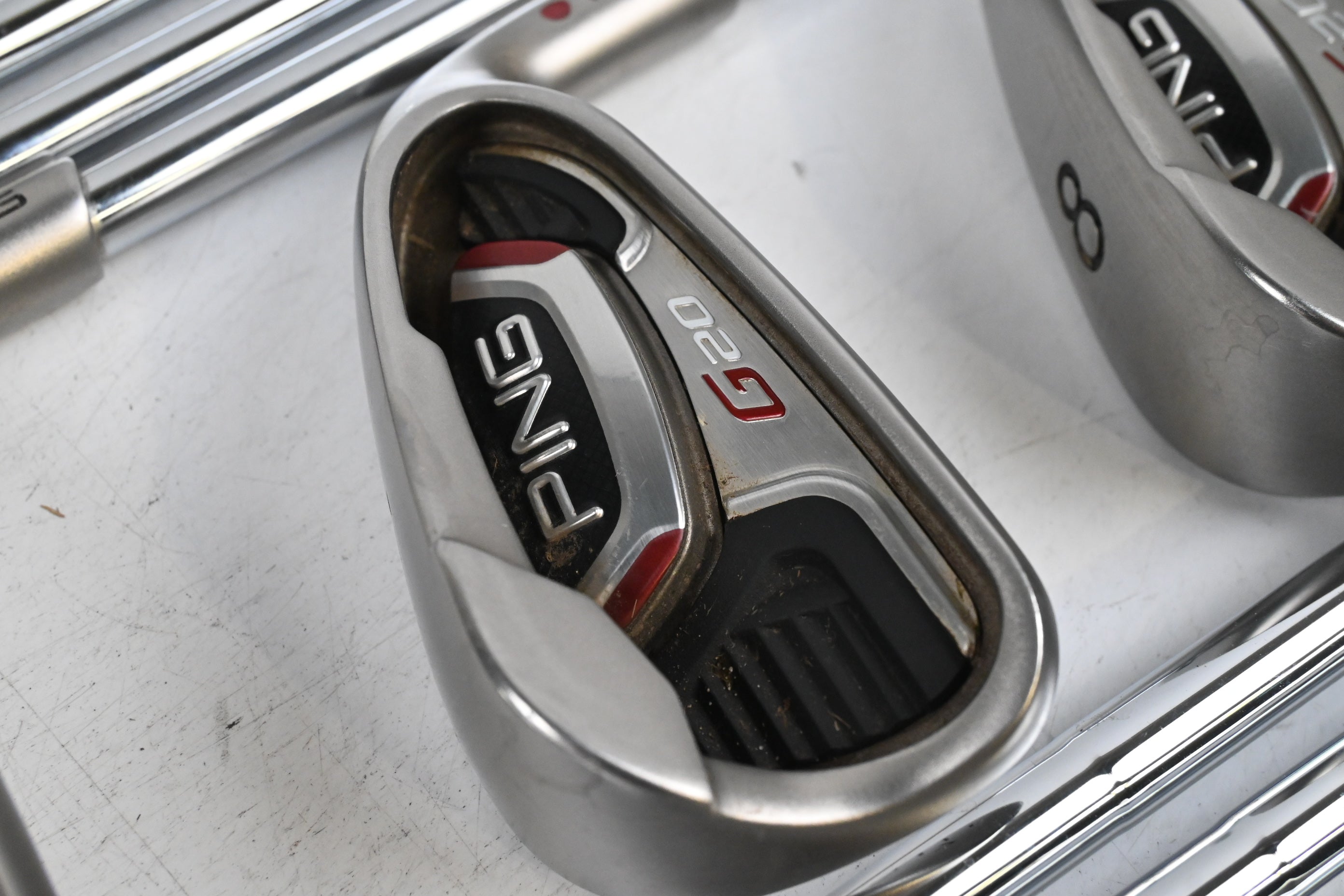 Ping G20 Irons / 4-PW+GW+SW+LW / Red Dot / Regular Flex Ping CFS Shafts