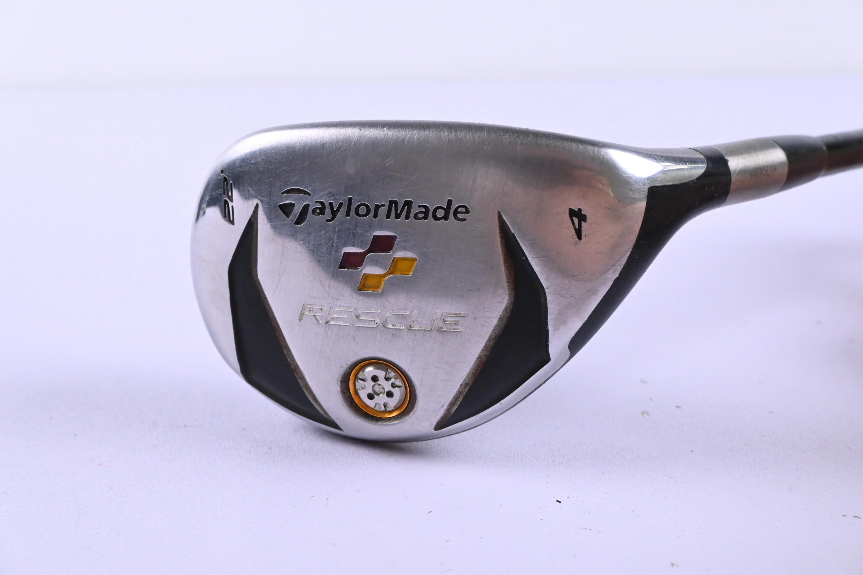 Taylormade Rescue 2009 #4 Hybrid / 22 Degree / Regular Flex REAX 65 Shaft