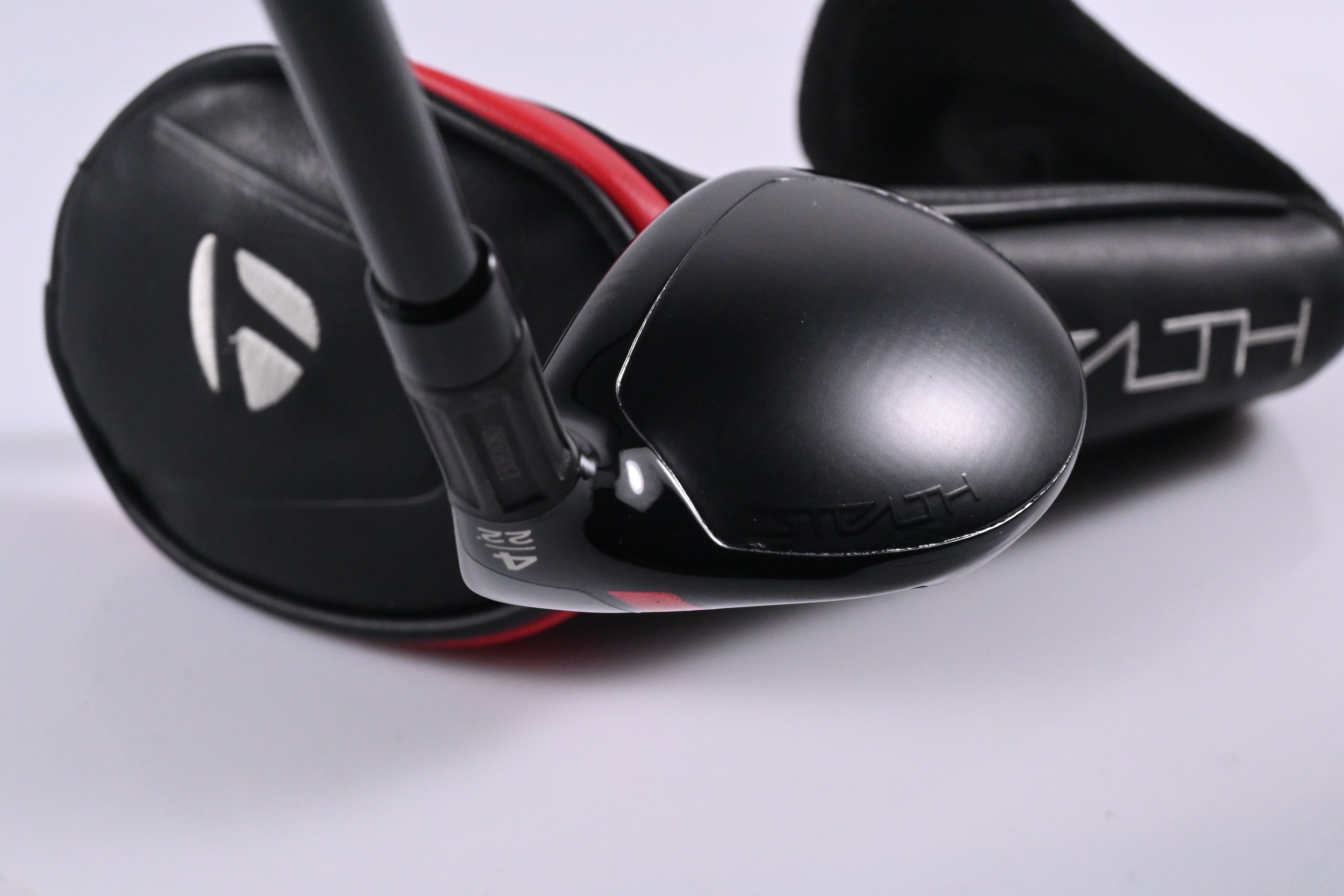 Taylormade Stealth #4 Hybrid / 22 Degree / Stiff Flex Fujikura Ventus Red 7