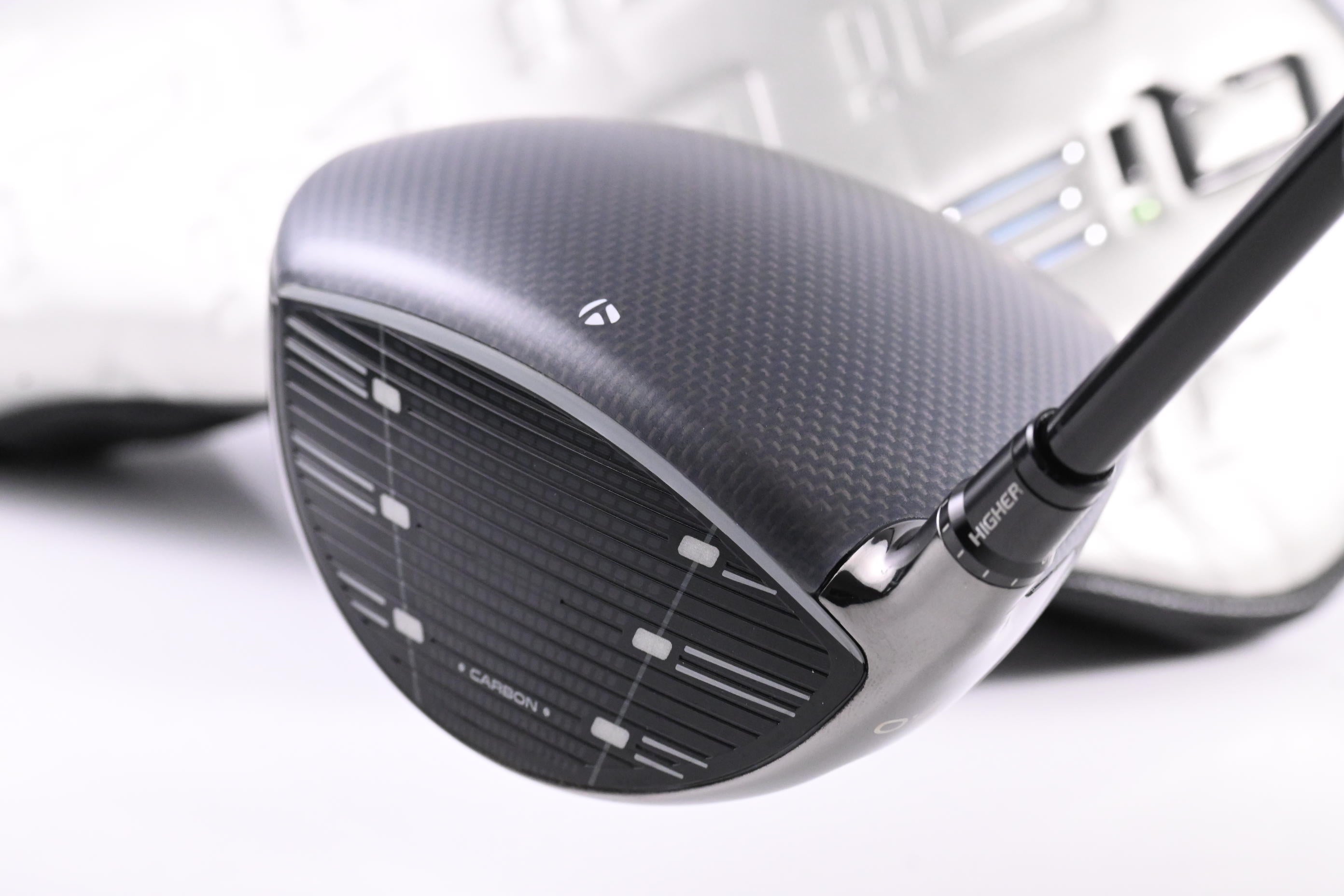 Taylormade Qi35 LS Driver / 9 Degree / Regular Flex HZRDUS Smoke RDX Red 60
