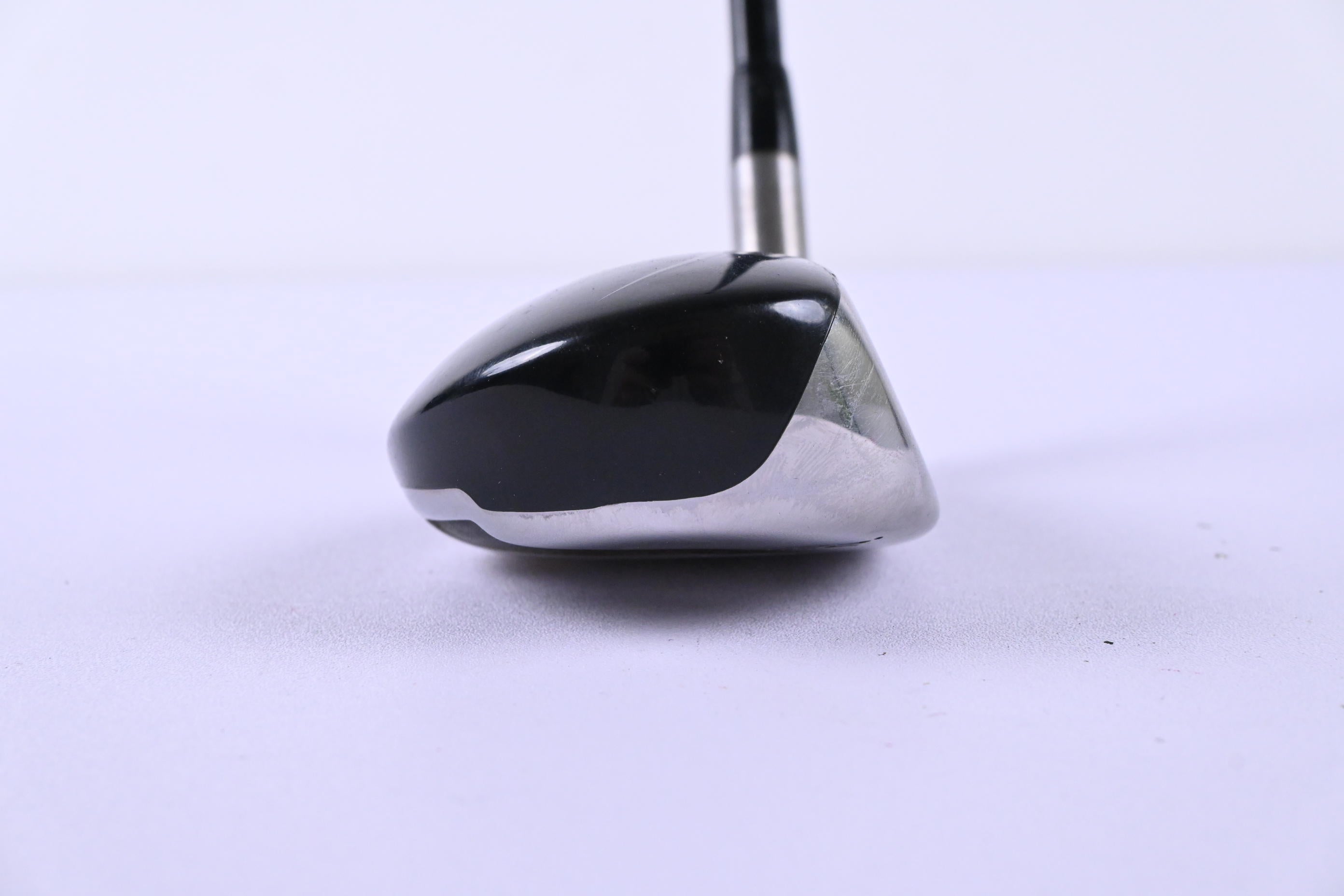 Taylormade Rescue 2009 #4 Hybrid / 22 Degree / Regular Flex REAX 65 Shaft