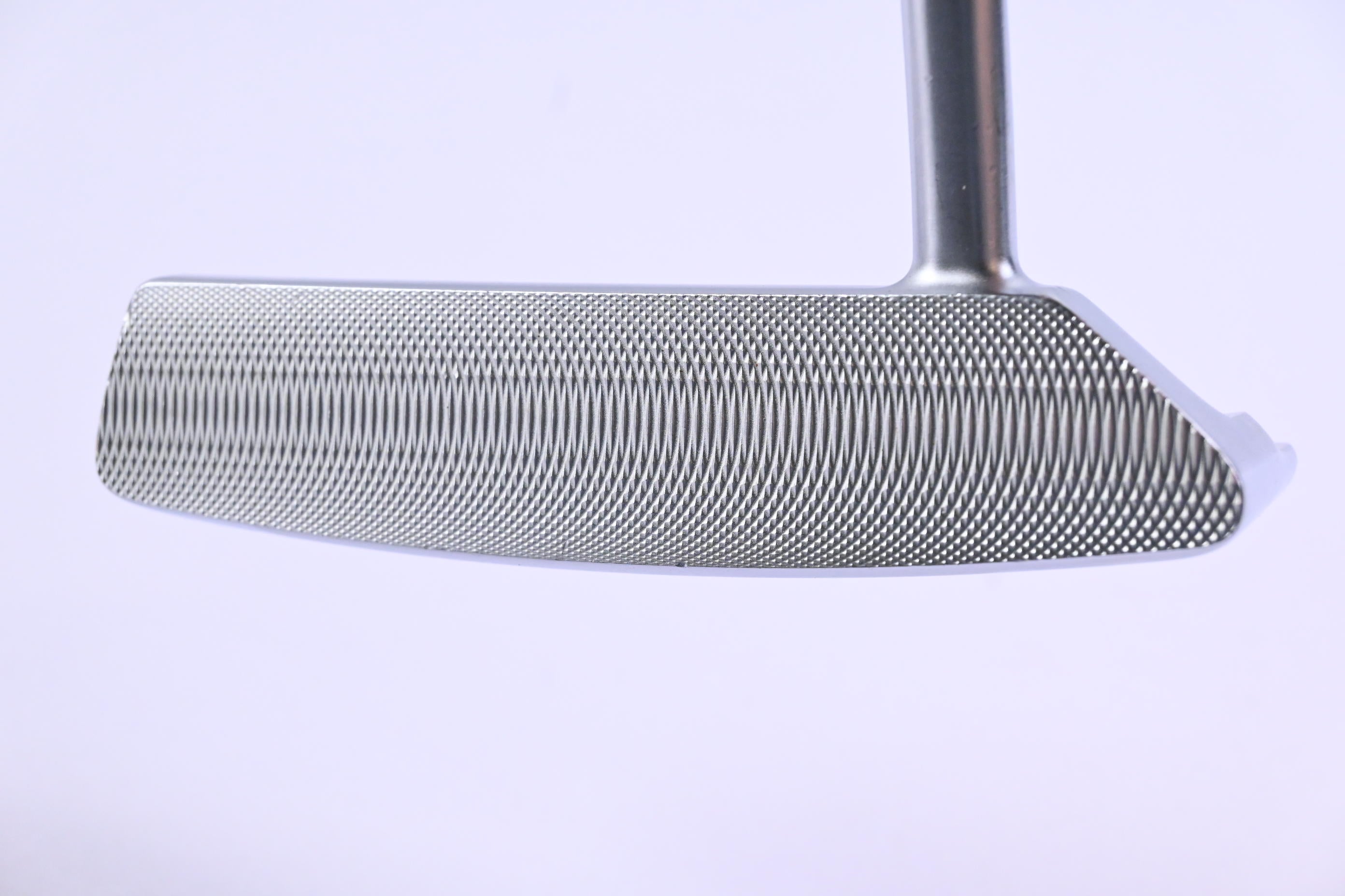 Mizuno M-Craft White Satin IV Putter / 35 Inch