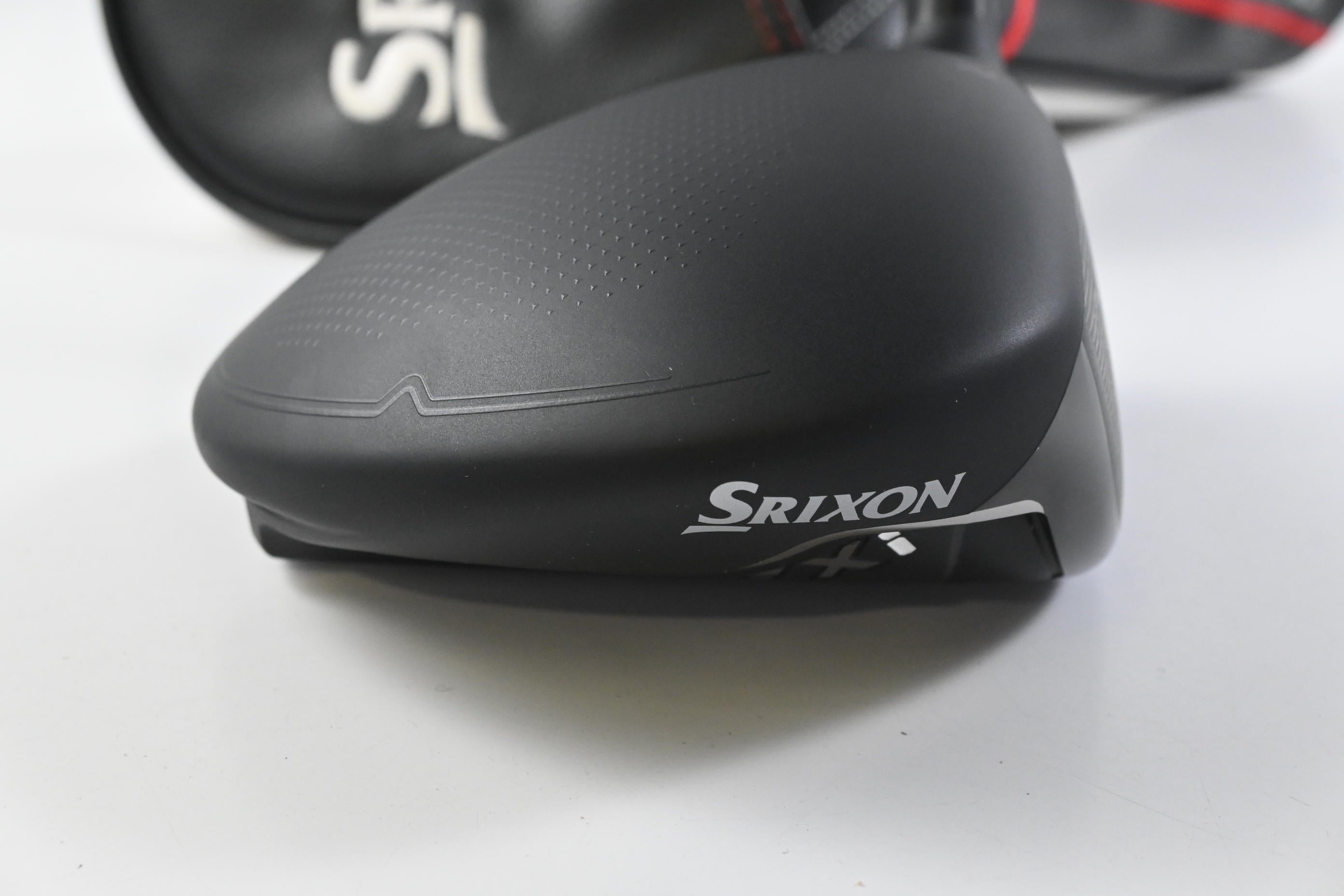 Srixon ZXi LS Driver / 8 Degree / Stiff Flex HZRDUS Black 62 Shaft