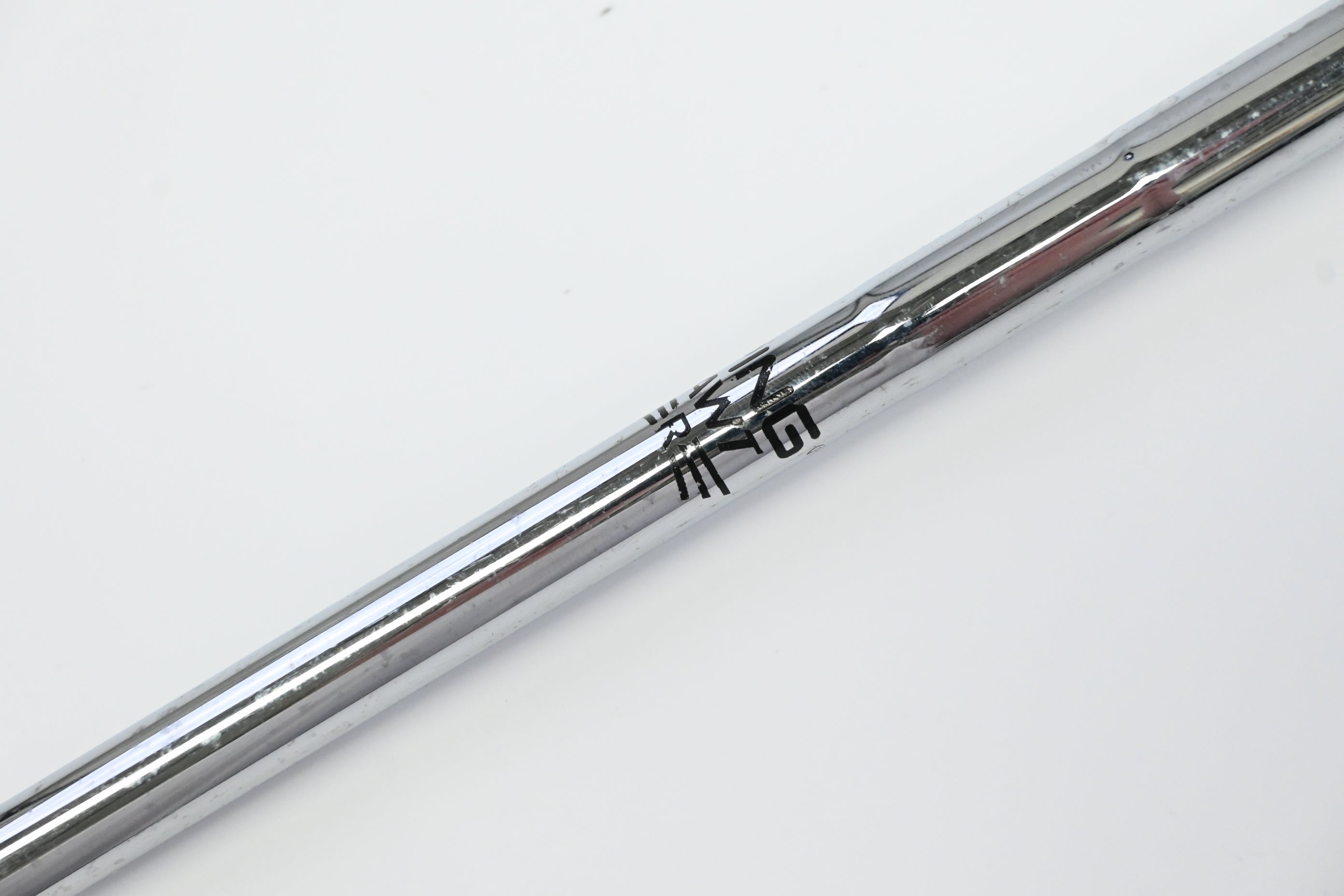 Ping G15 #9 Iron / Black Dot / Regular Flex Ping AWT Shaft