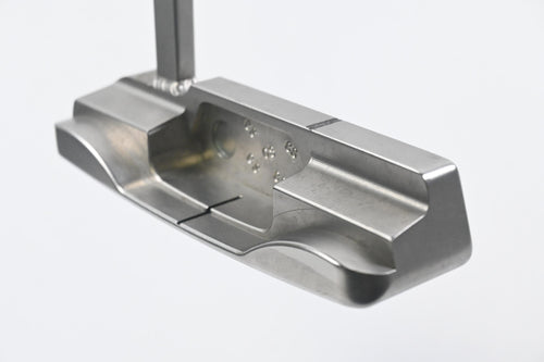 Sink Golf Welded Series Putter / 34 Inch