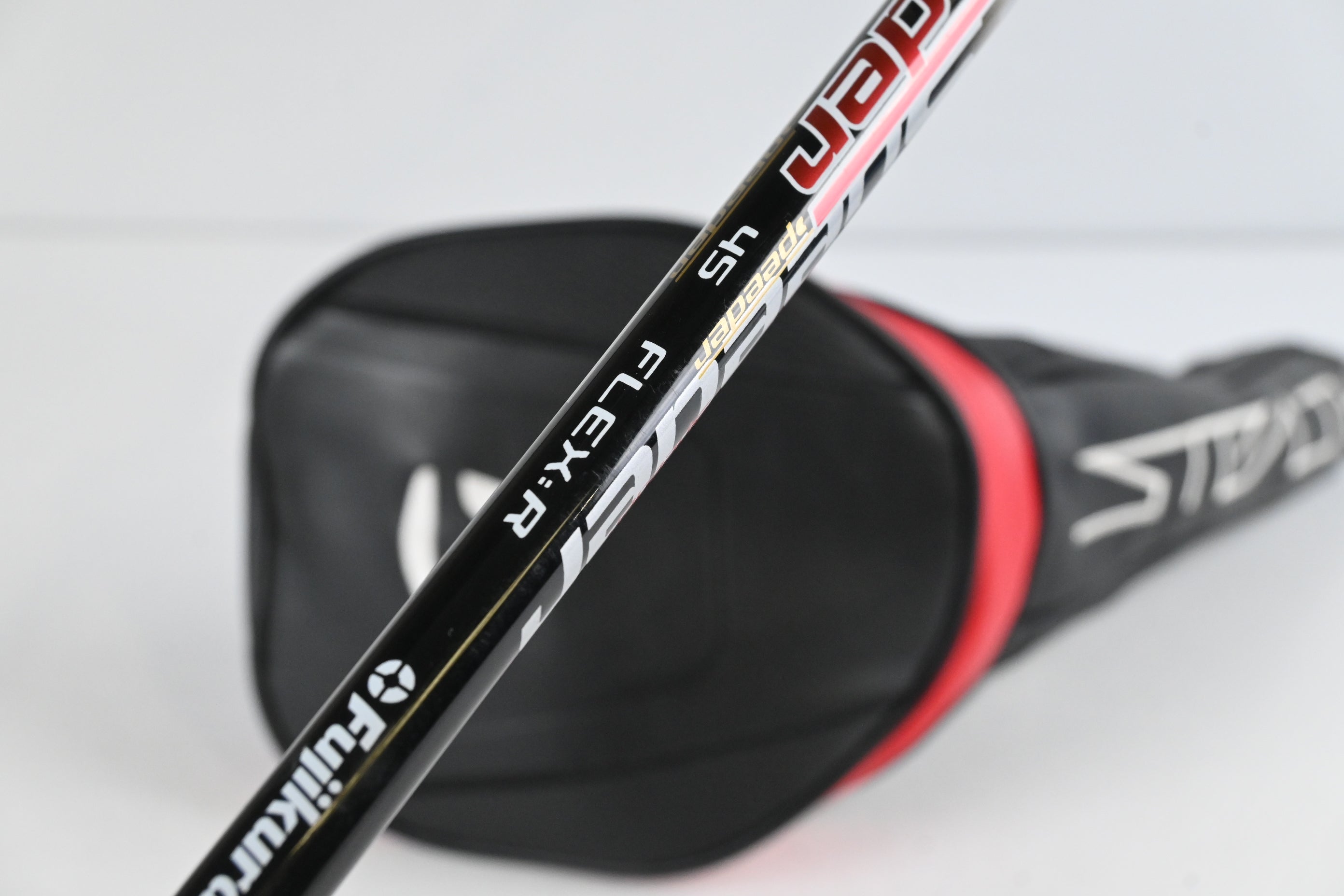 Taylormade Stealth HD Driver / 9 Degree / Regular Flex Fujikura Airspeeder 45