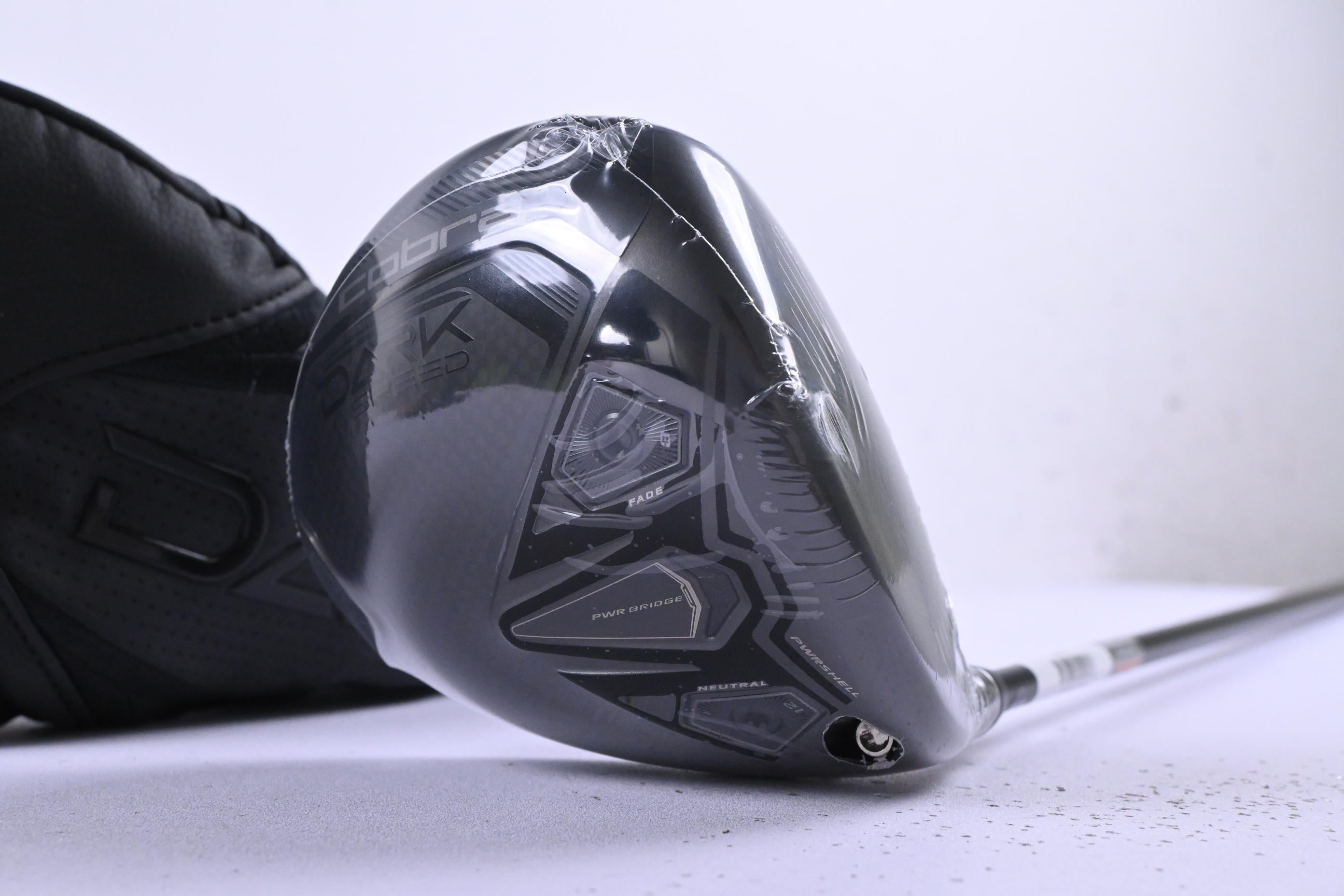Cobra Darkspeed LS Driver / 10.5 Degree / Regular Flex UST Helium Nanocore 5