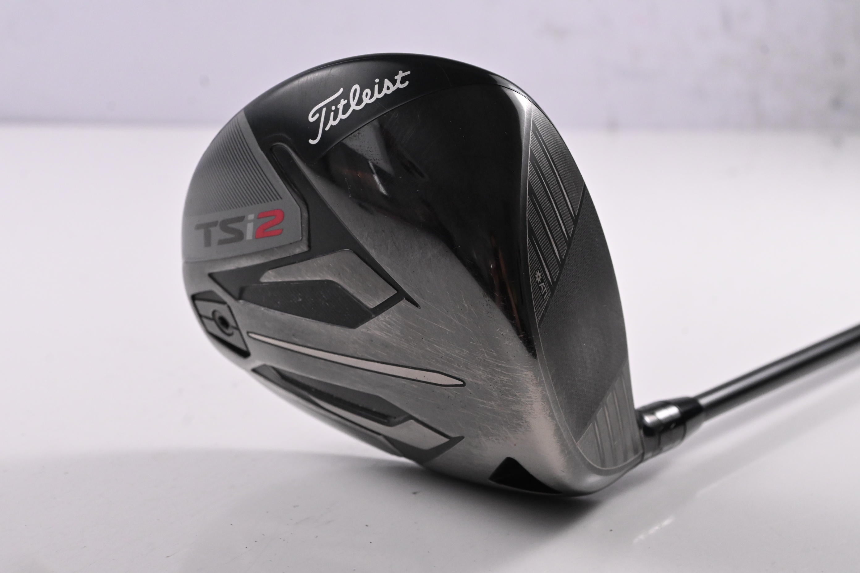 Titleist TSi2 Driver / 11 Degree / Regular Flex Kuro Kage Black TiNi 50 w/ SFW