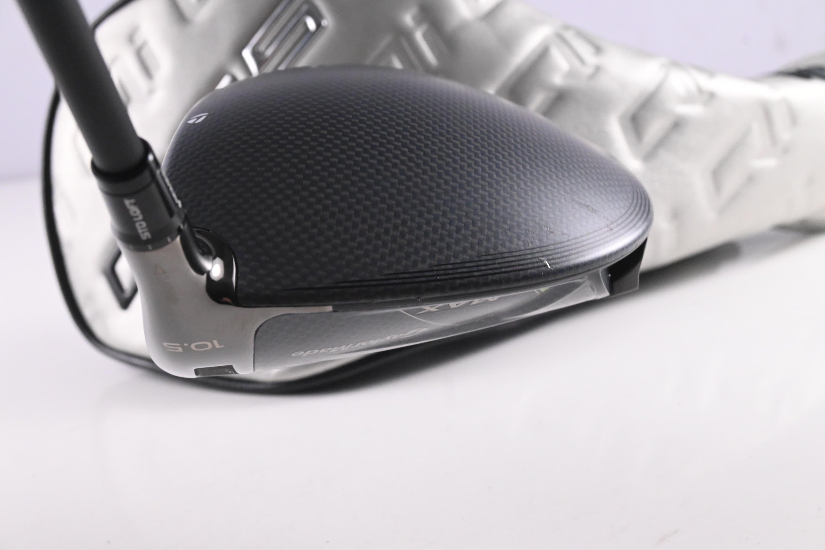 Taylormade Qi35 Max Driver / 10.5 Degree / Regular Flex Tensei AV Blue 65 Shaft